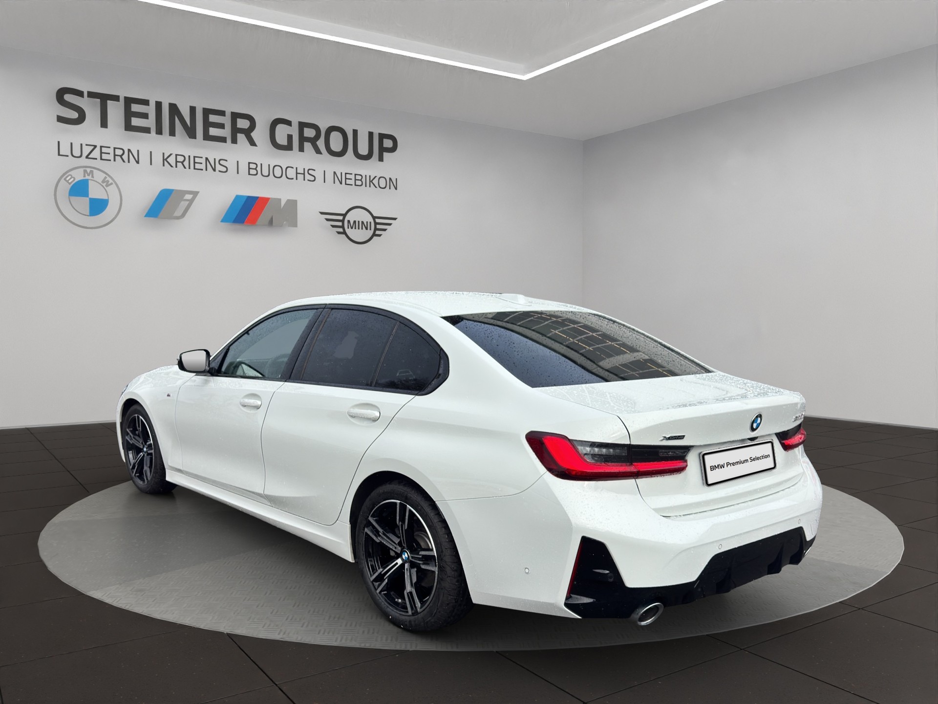 BMW 320d xDrive 48V Steptronic M Sport-image-6
