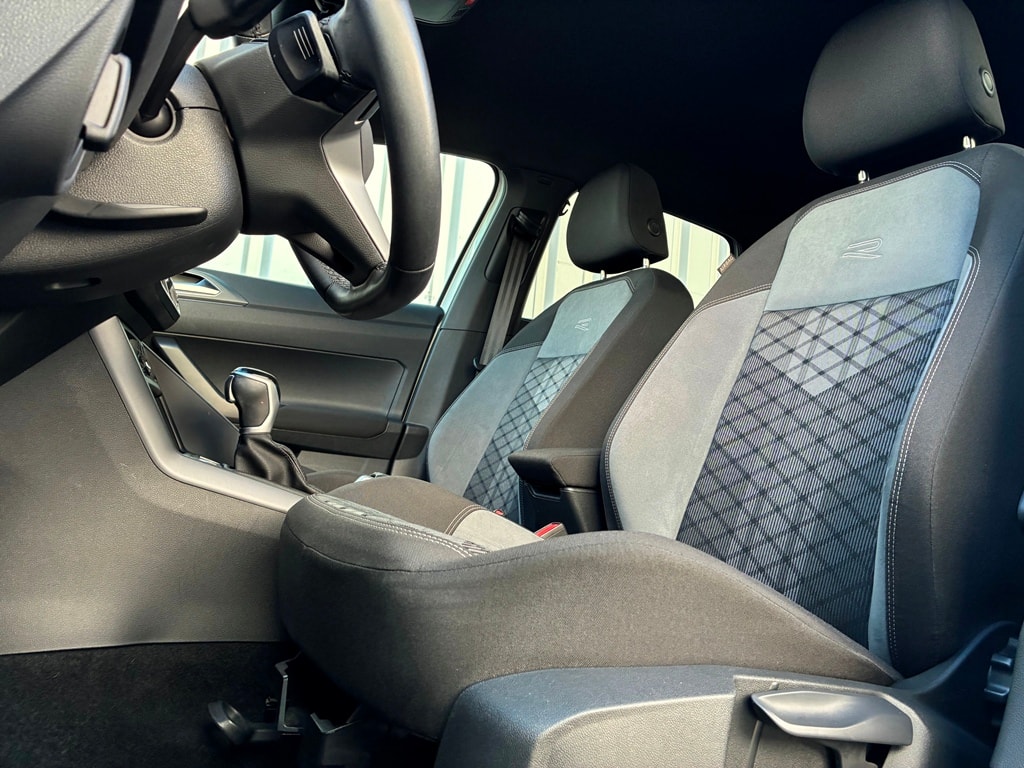 VW Polo 1.0 TSI R-Line DSG-image-12