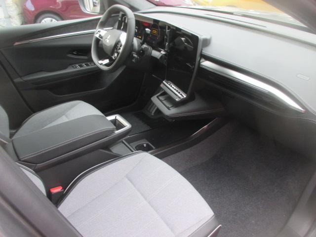 MITSUBISHI Eclipse Cross Intense-image-9