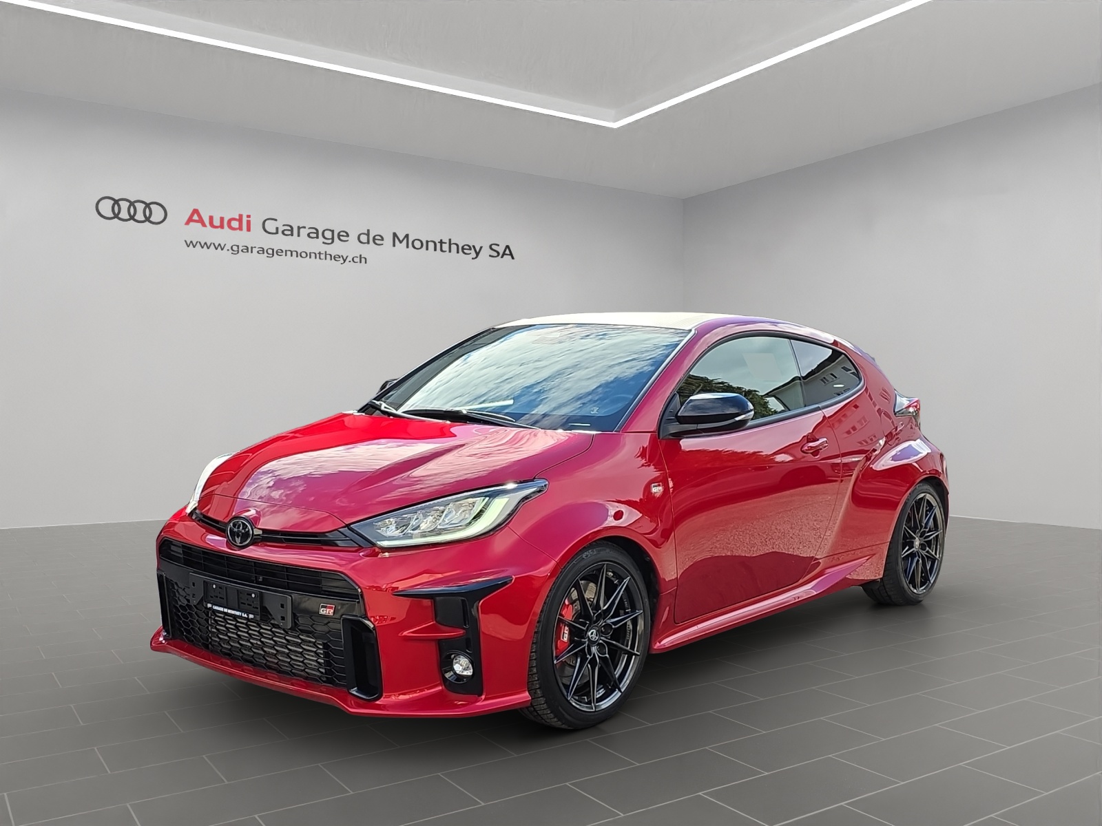 TOYOTA Yaris 1.6 GR Sport-image-0