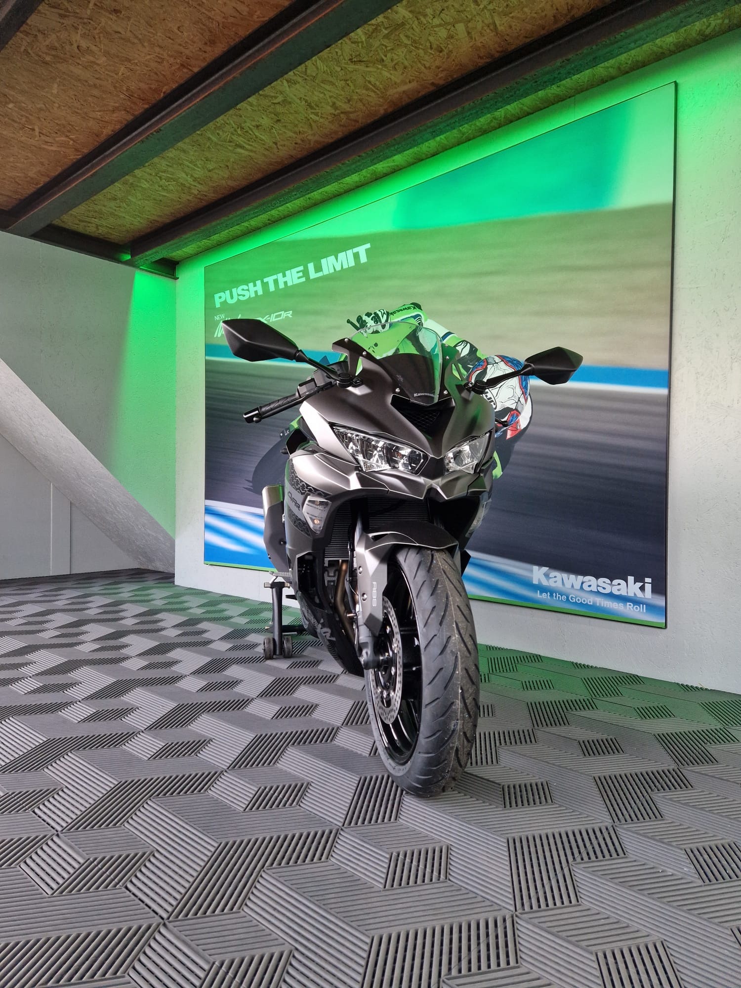 KAWASAKI Ninja ZX-4RR 35KW-image-3