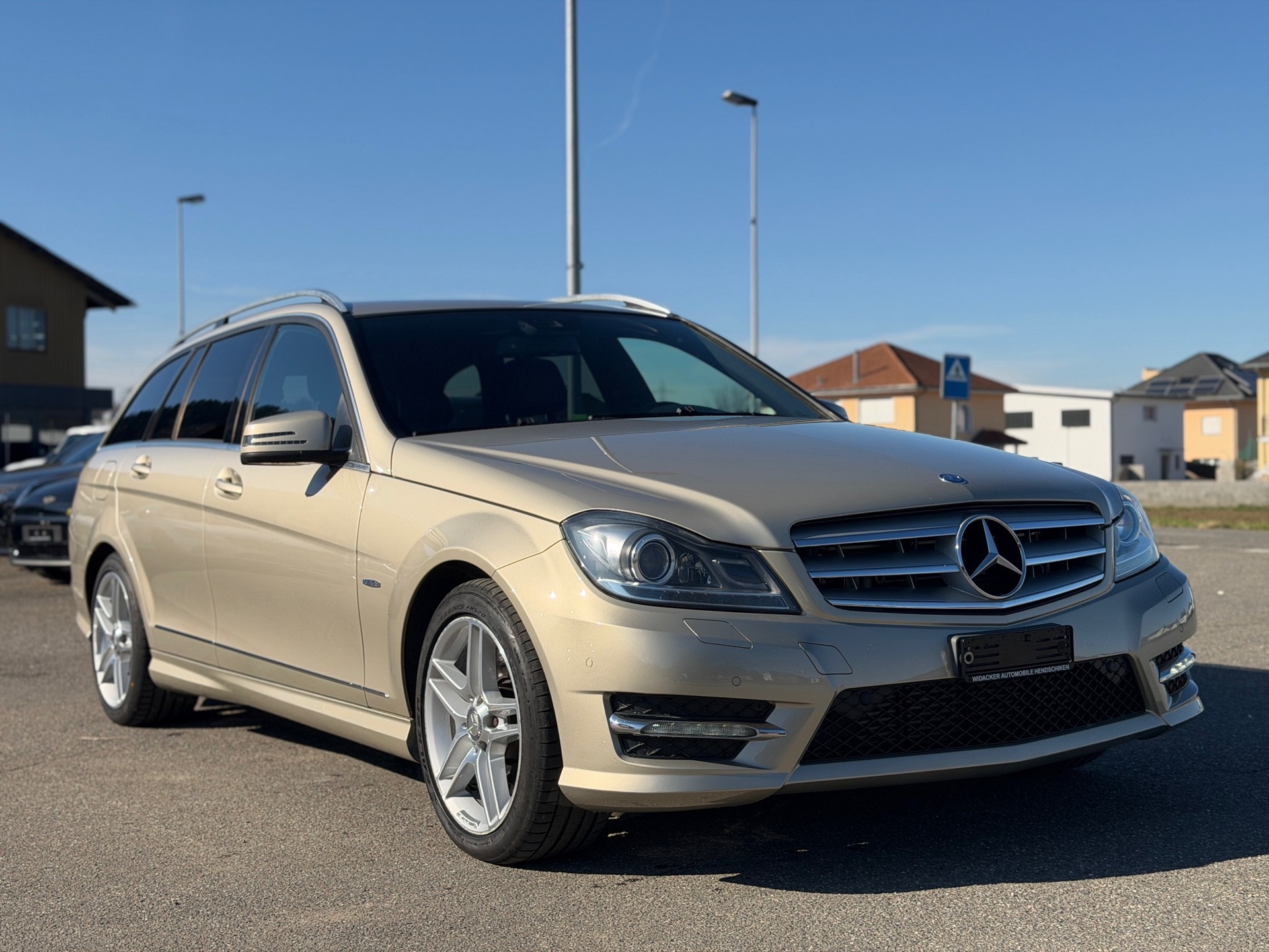 MERCEDES-BENZ C 250 CDI Avantgarde 4Matic 7G-Tronic-image-2
