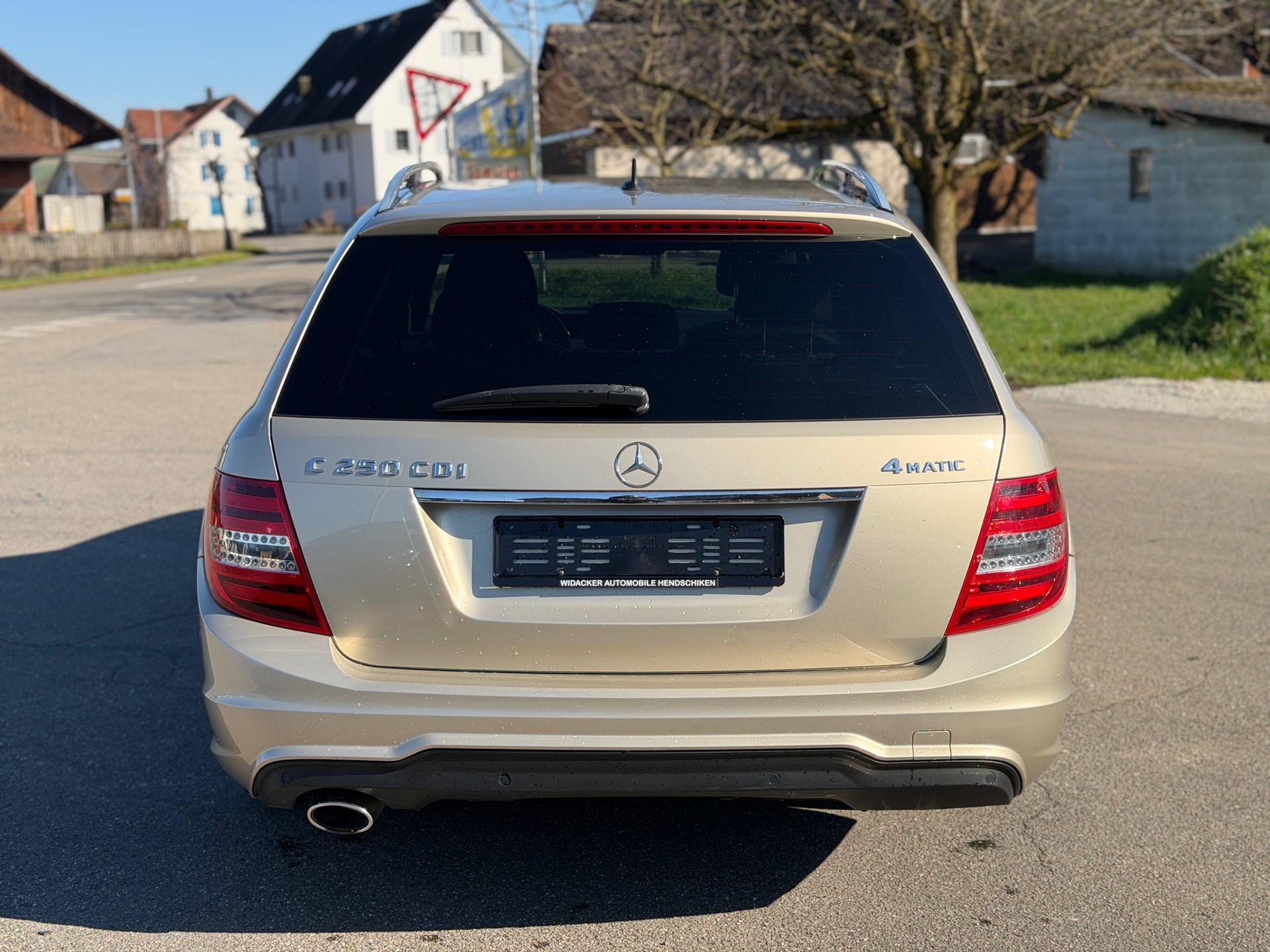 MERCEDES-BENZ C 250 CDI Avantgarde 4Matic 7G-Tronic-image-4