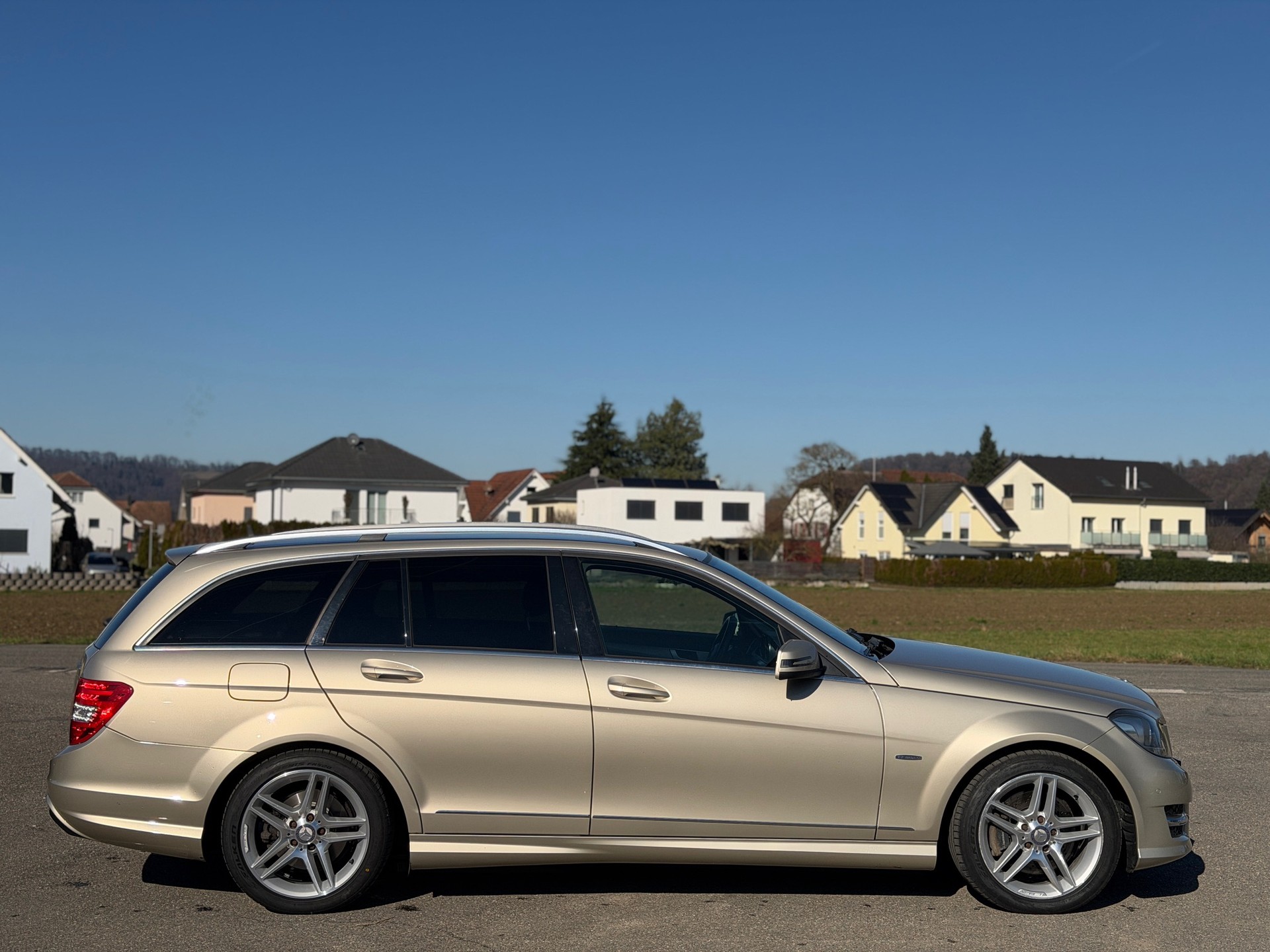 MERCEDES-BENZ C 250 CDI Avantgarde 4Matic 7G-Tronic-image-10