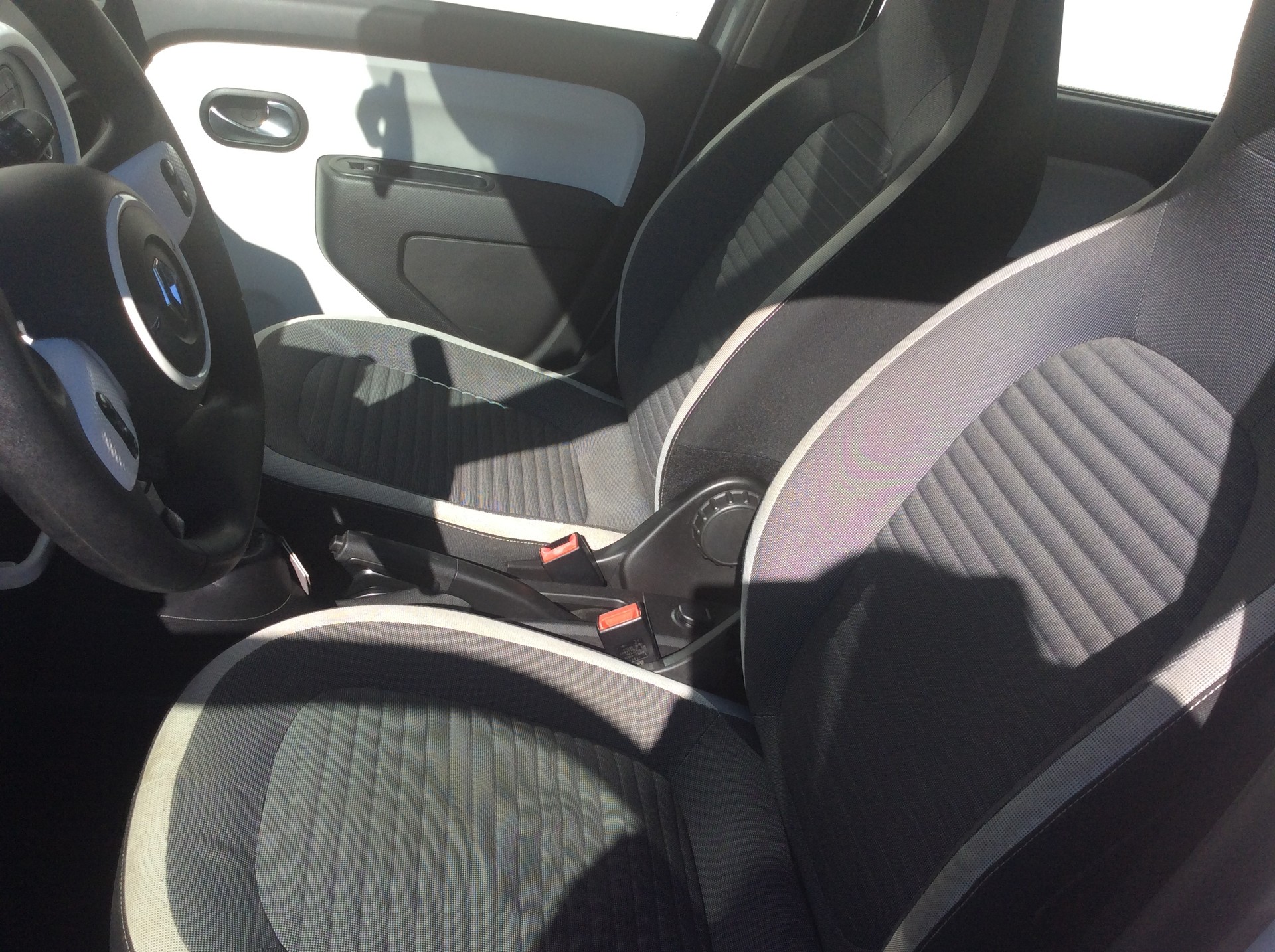 RENAULT Twingo 1.0 Zen-image-3