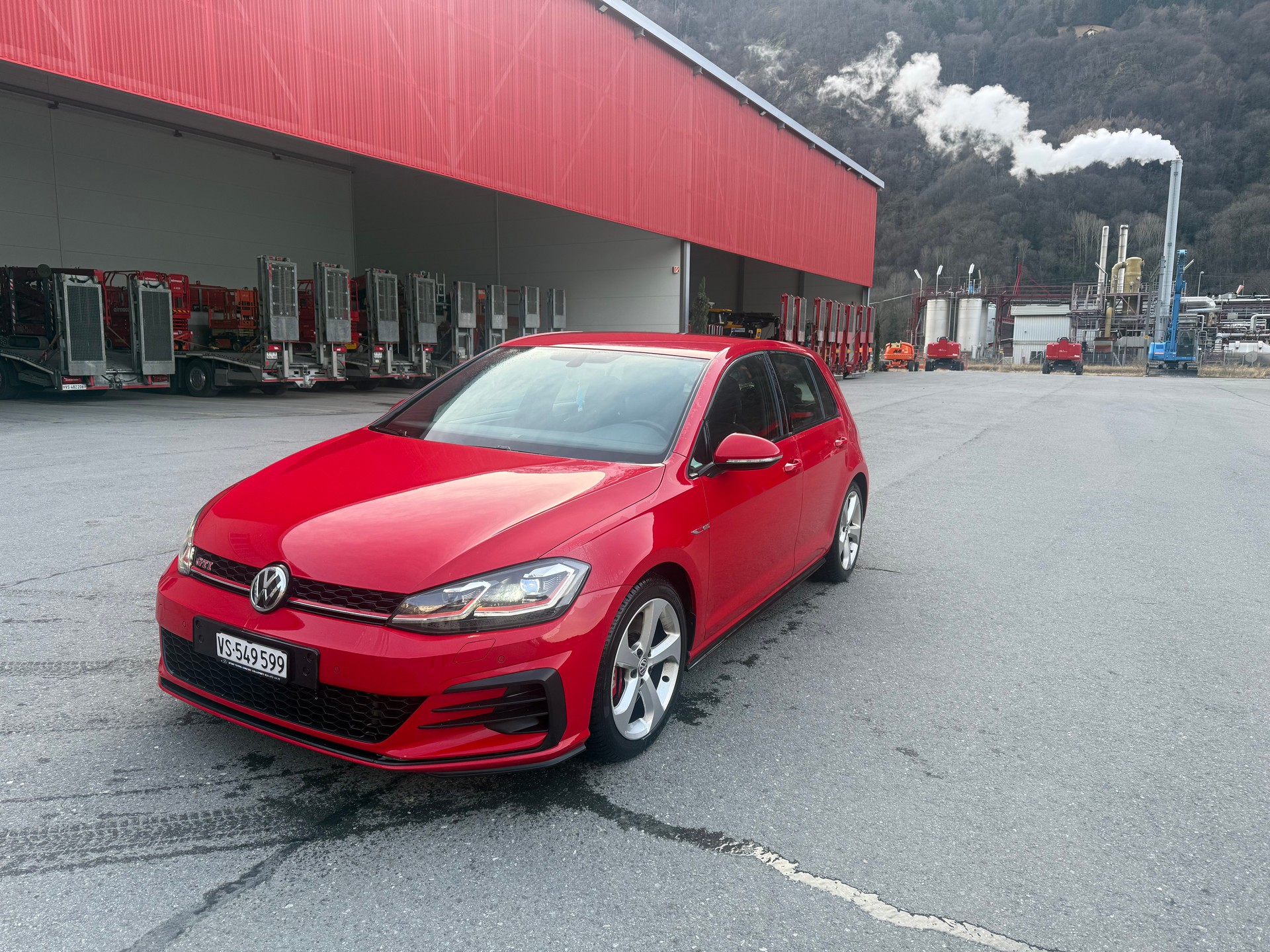 VW GOLF 2.0 TSI GTI DSG-image-1
