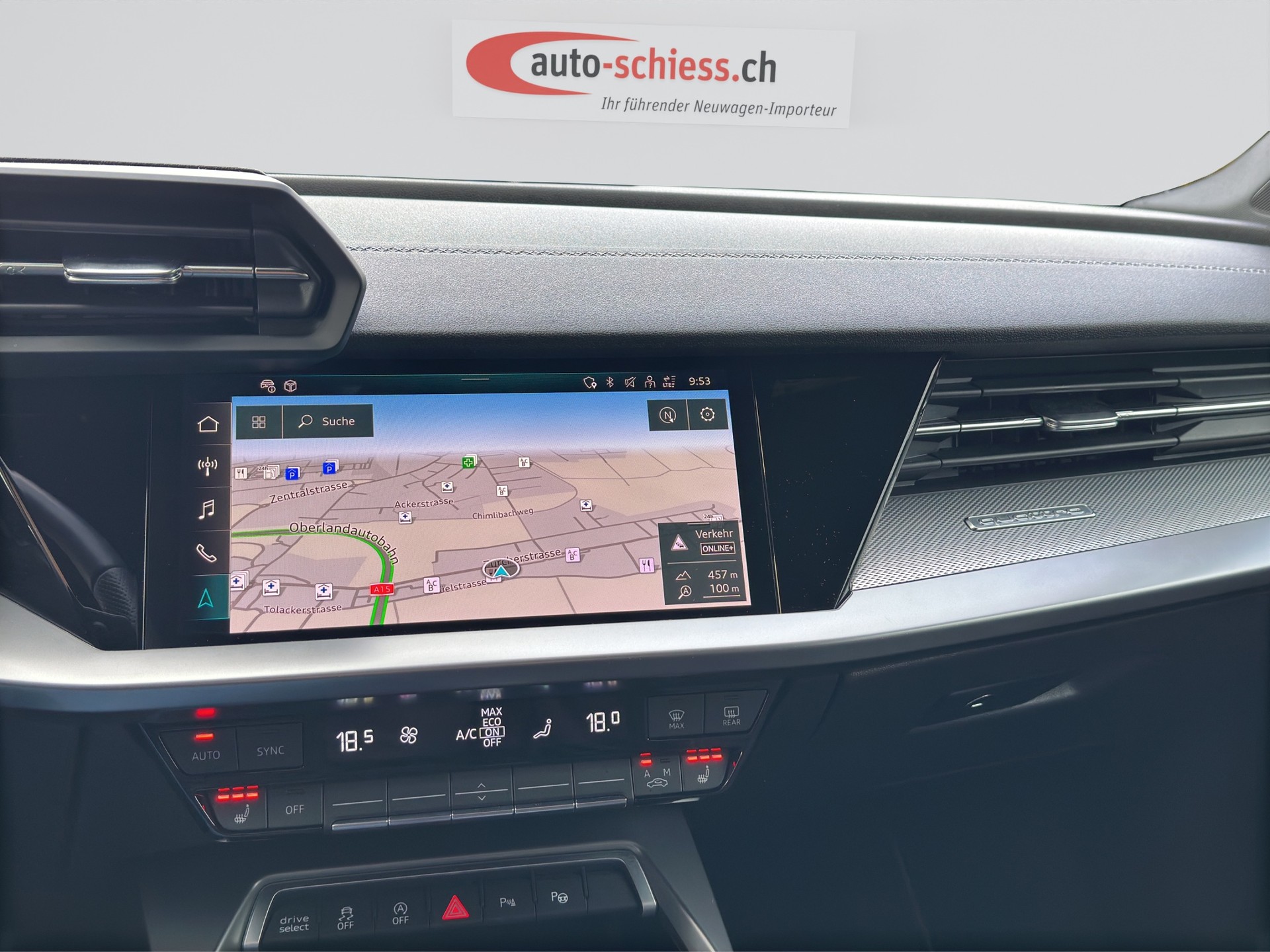 AUDI S3 Sportback 2.0 TFSI quattro S-tronic-image-11