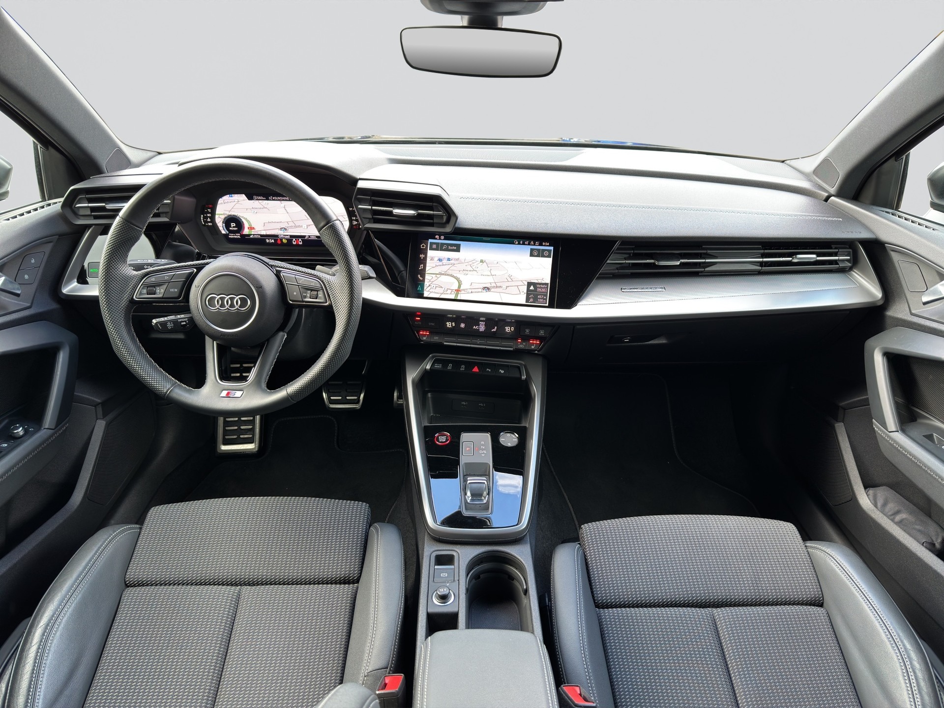AUDI S3 Sportback 2.0 TFSI quattro S-tronic-image-13
