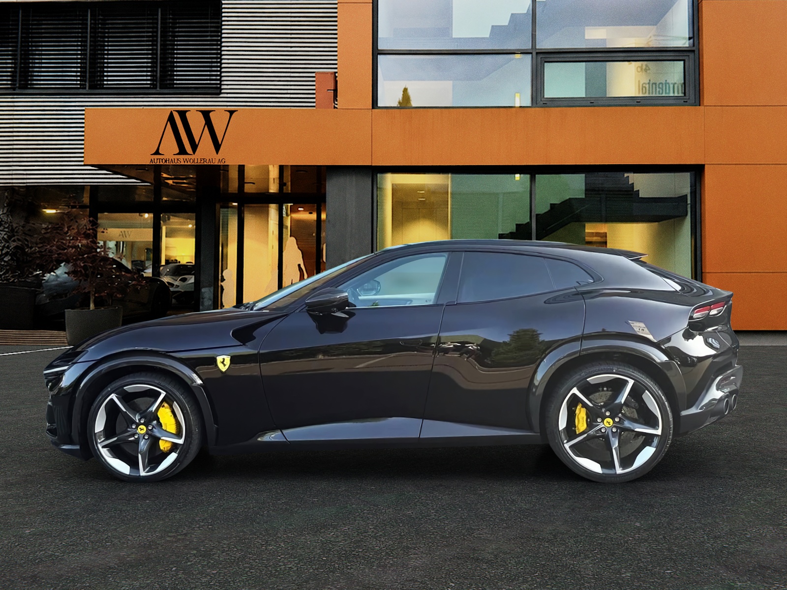 FERRARI Purosangue 6.5