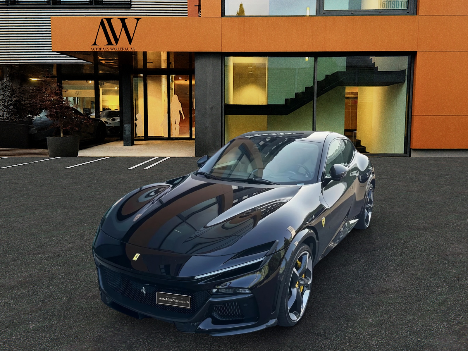 FERRARI Purosangue 6.5-showroom-element-3