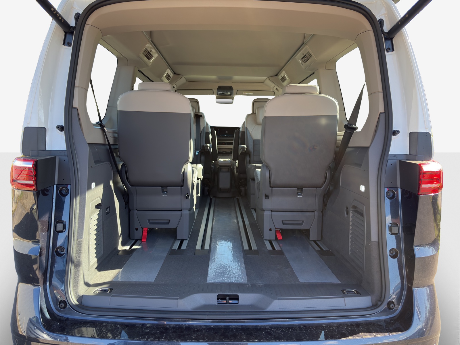 VW Cali Beach LT TDI 150PS DSG-image-12