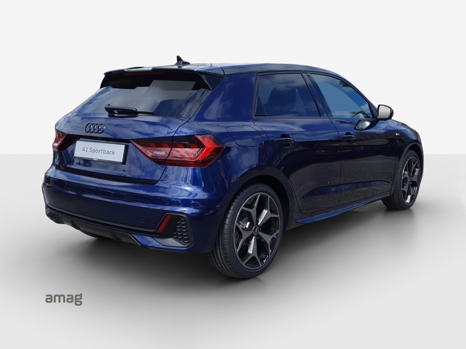 AUDI A1 Sportback 30 TFSI S Line Attraction S-tronic-image-4