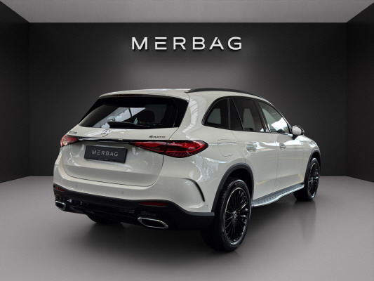 MERCEDES-BENZ GLC 300 4Matic 9G-Tronic-image-5