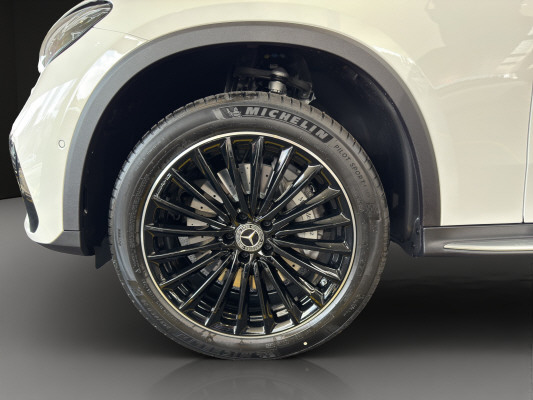 MERCEDES-BENZ GLC 300 4Matic 9G-Tronic-image-6