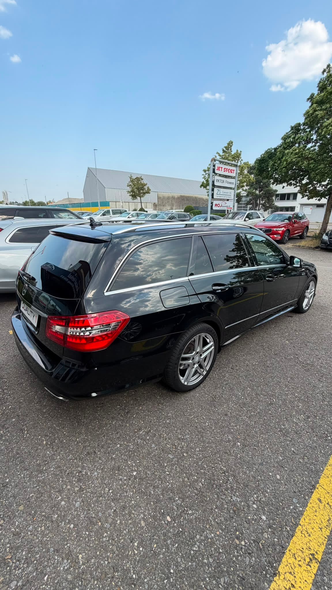 MERCEDES-BENZ E 350 CDI BlueEff. Avantgarde 4Matic 7G-Tronic-image-3