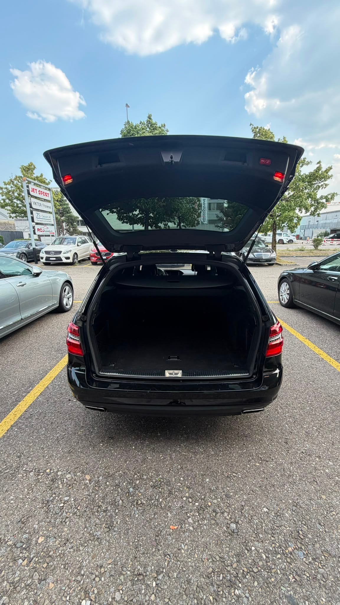 MERCEDES-BENZ E 350 CDI BlueEff. Avantgarde 4Matic 7G-Tronic-image-5