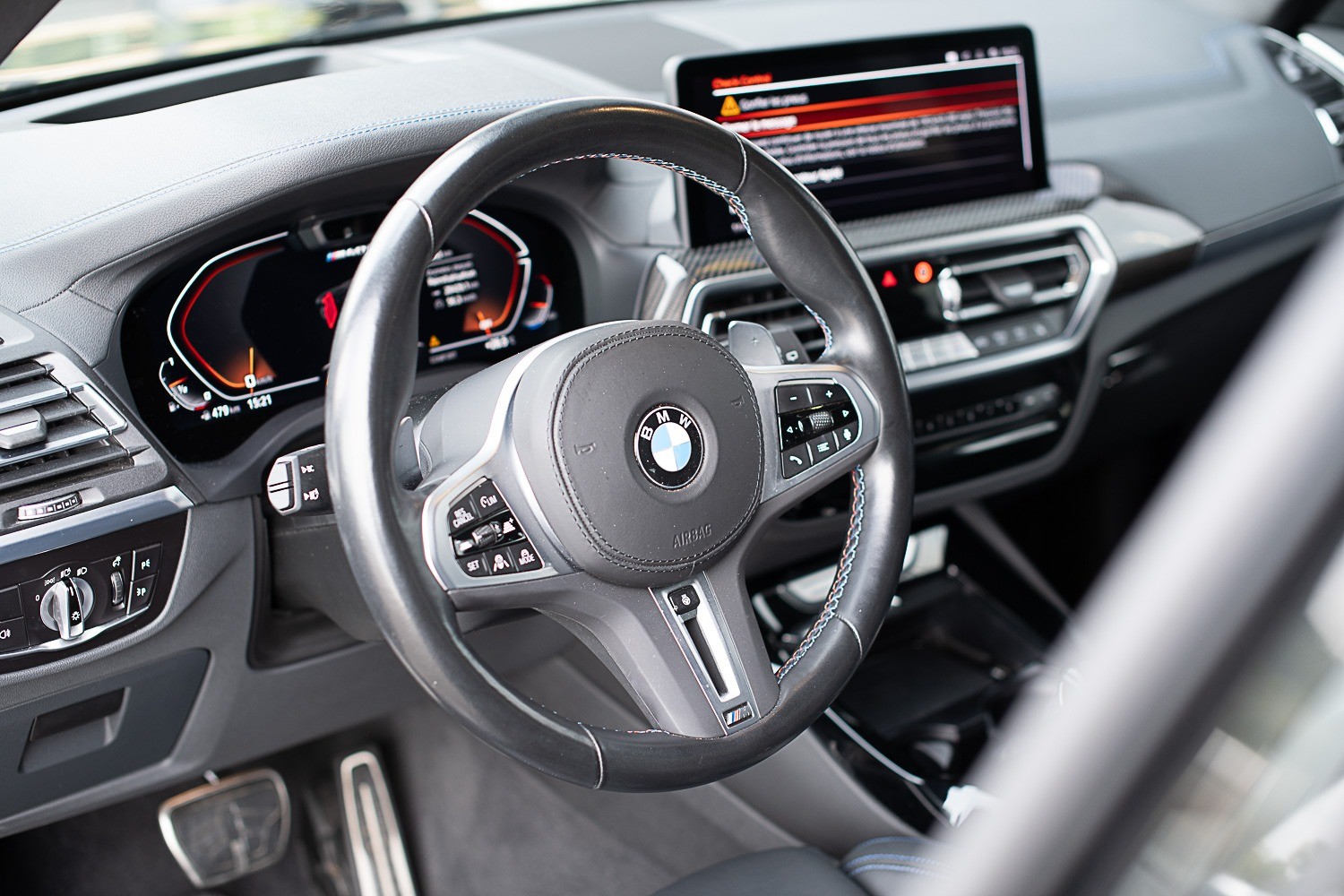 BMW X3 M40i-image-11