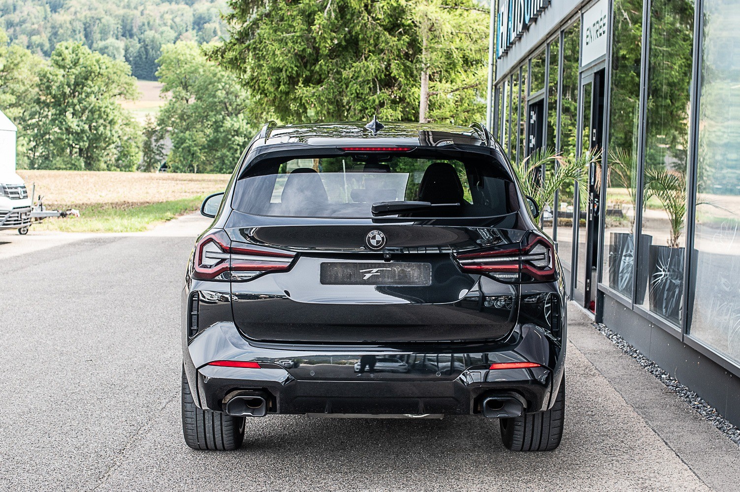 BMW X3 M40i-image-4