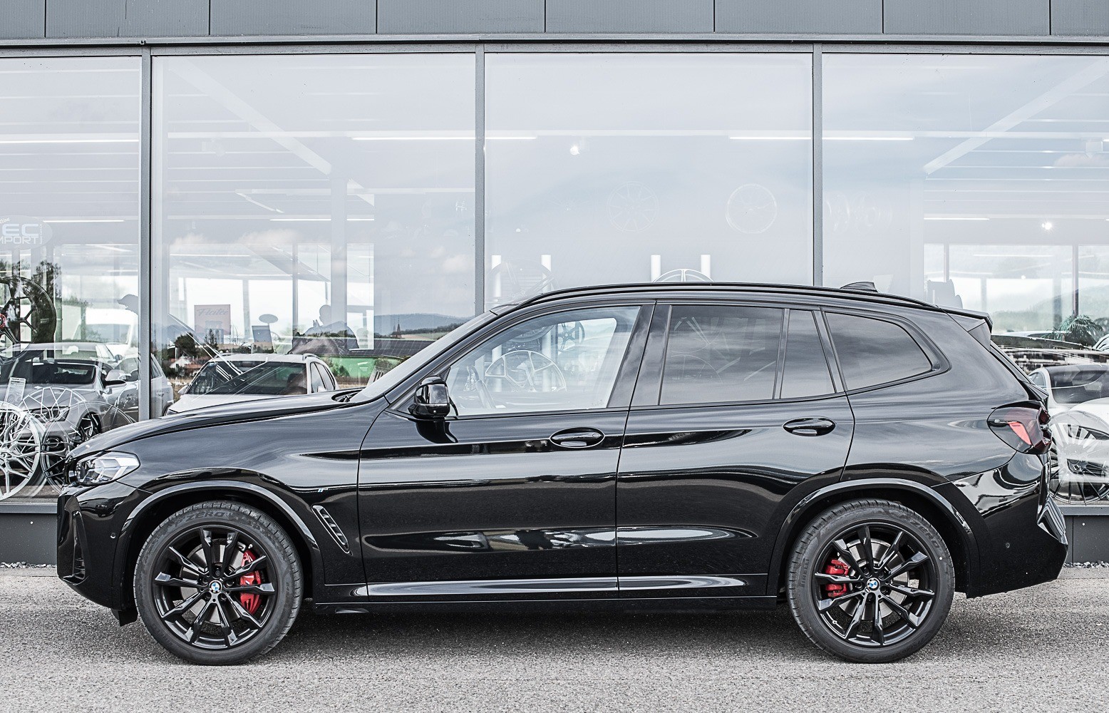 BMW X3 M40i-image-2