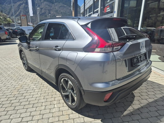 MITSUBISHI Eclipse Cross 2.4 PHEV Inform 4WD-image-2