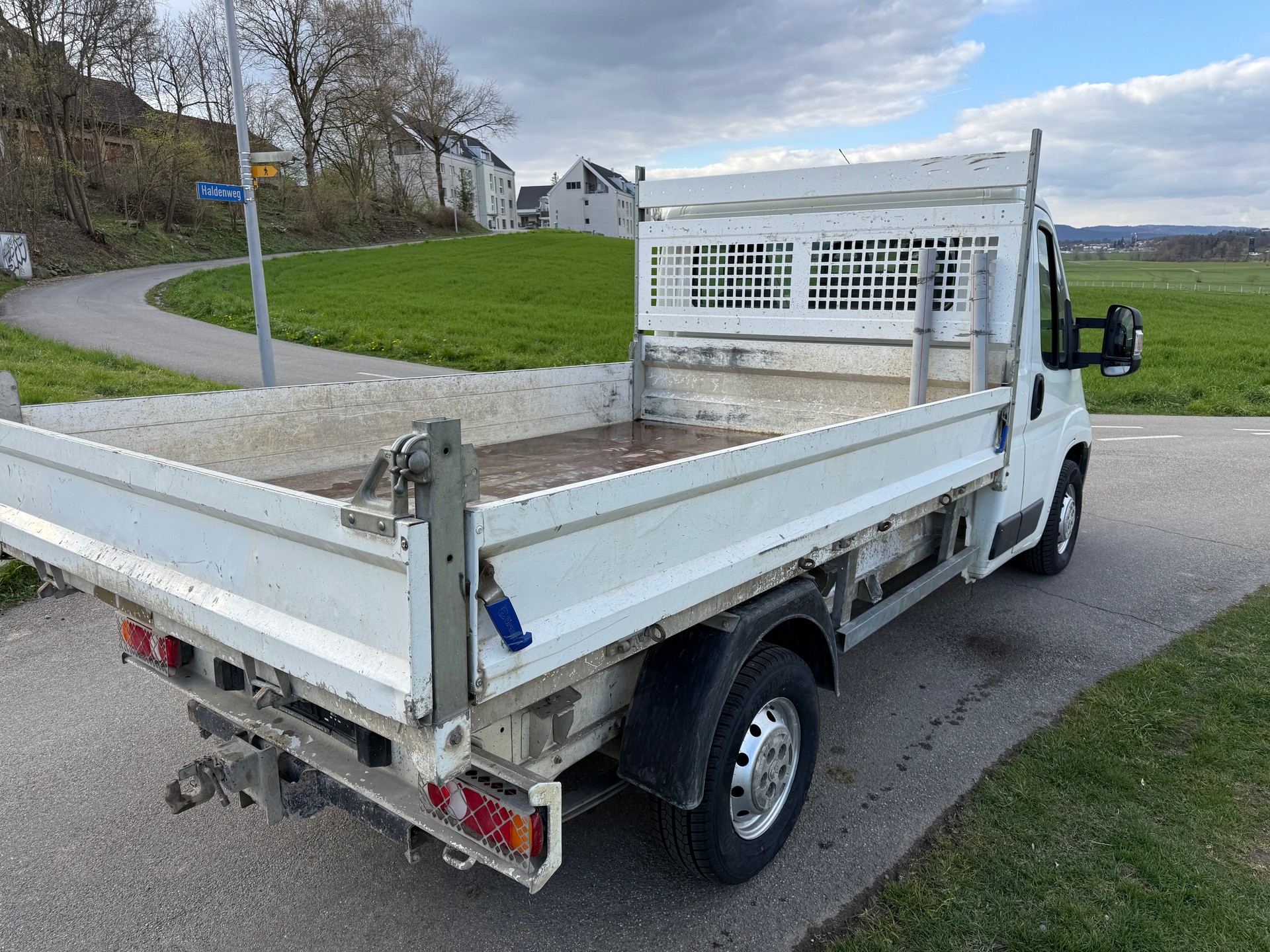 PEUGEOT Boxer 2.2 HDI 335 Active L2-image-3