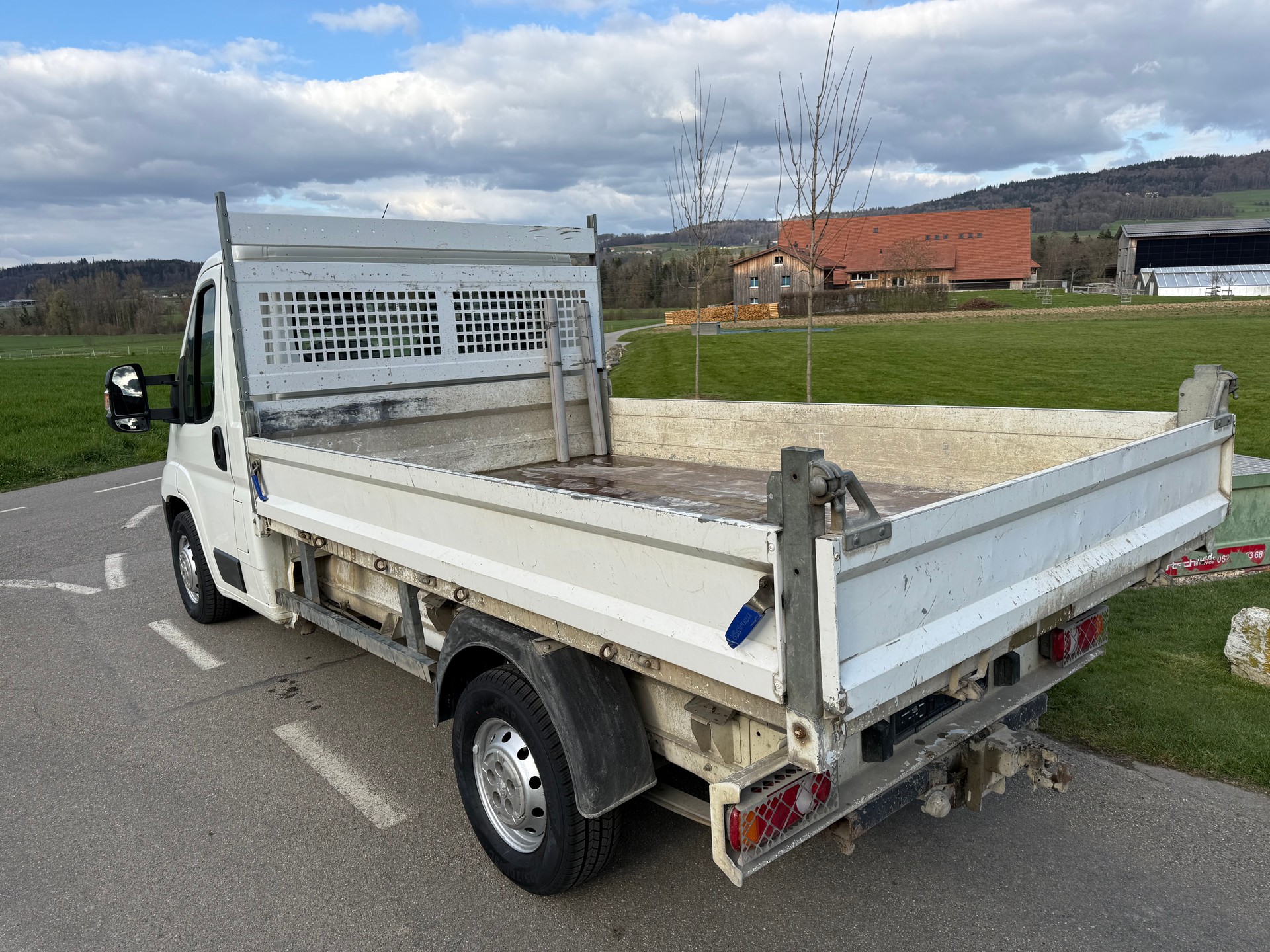 PEUGEOT Boxer 2.2 HDI 335 Active L2-image-2