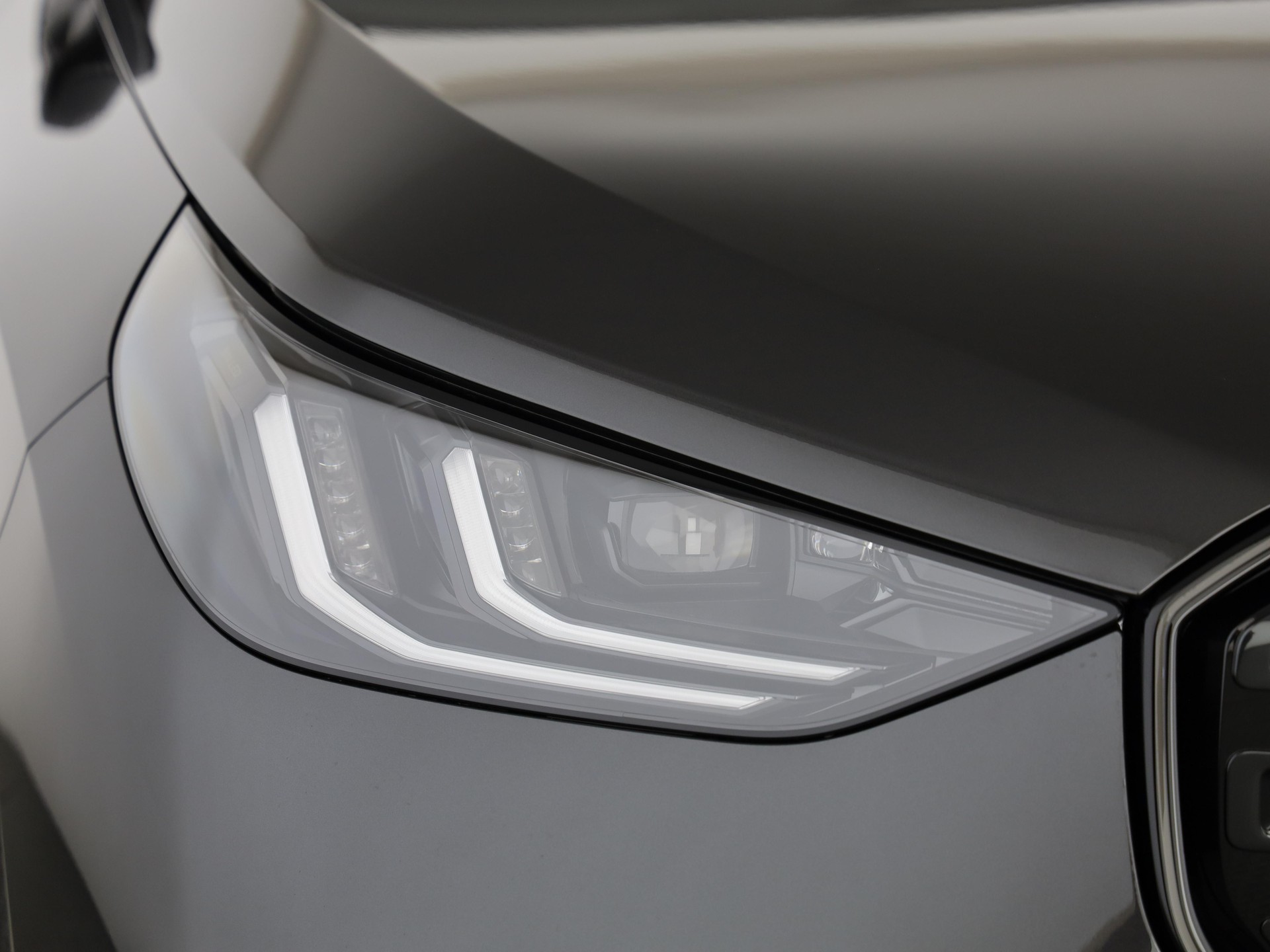 BMW X3 M50i-image-5