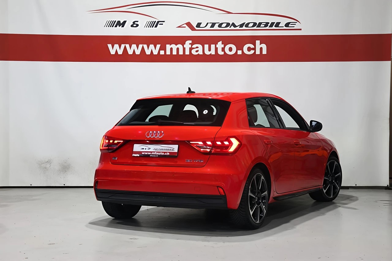 AUDI A1 Sportback 1.0 30 TFSI S-Line CH FAHRZEUG-image-3