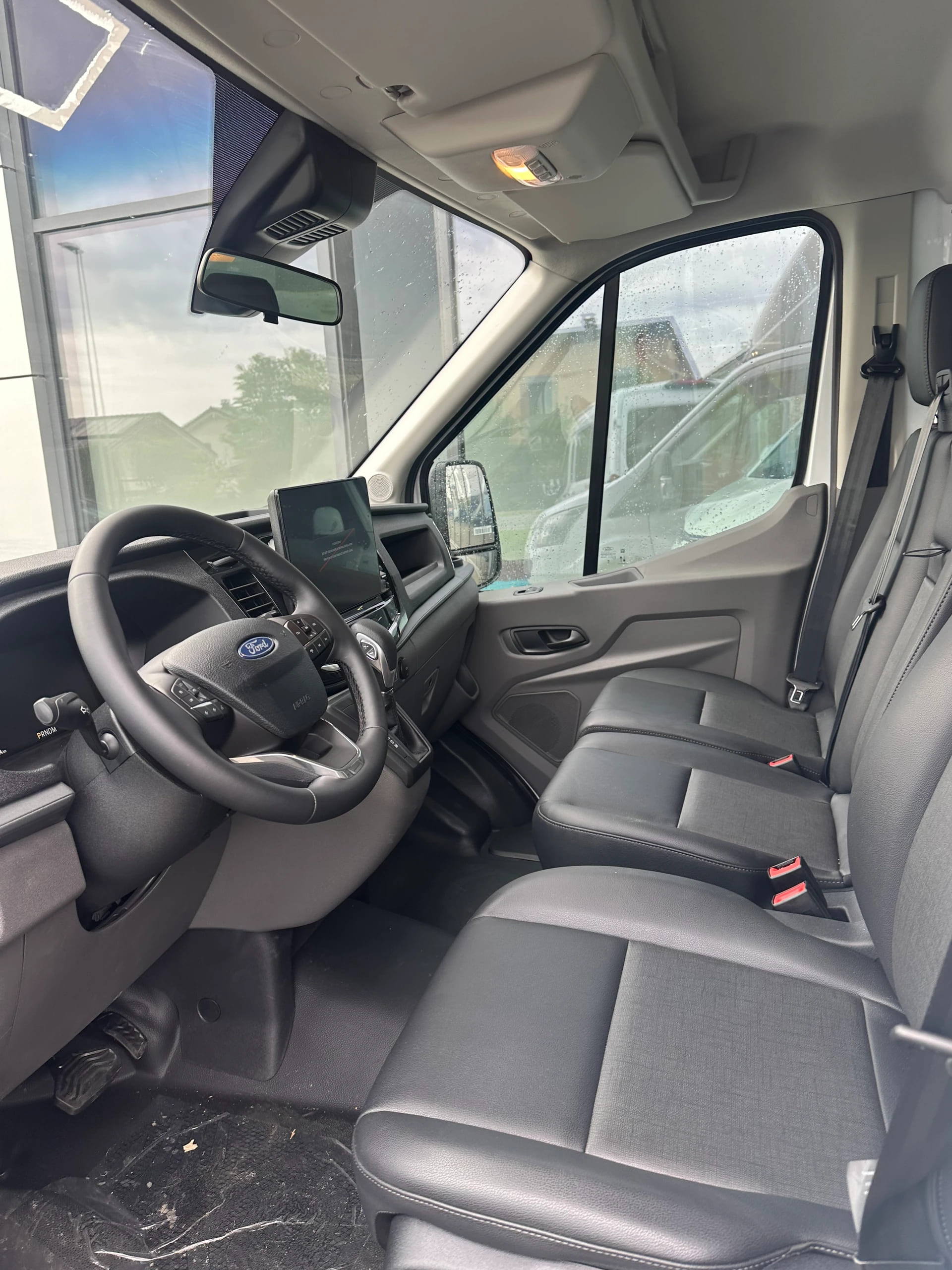 FORD Transit cab.-ch. 350 L4 2.0 Ec Trend/165CV/HD/Aut.-image-9