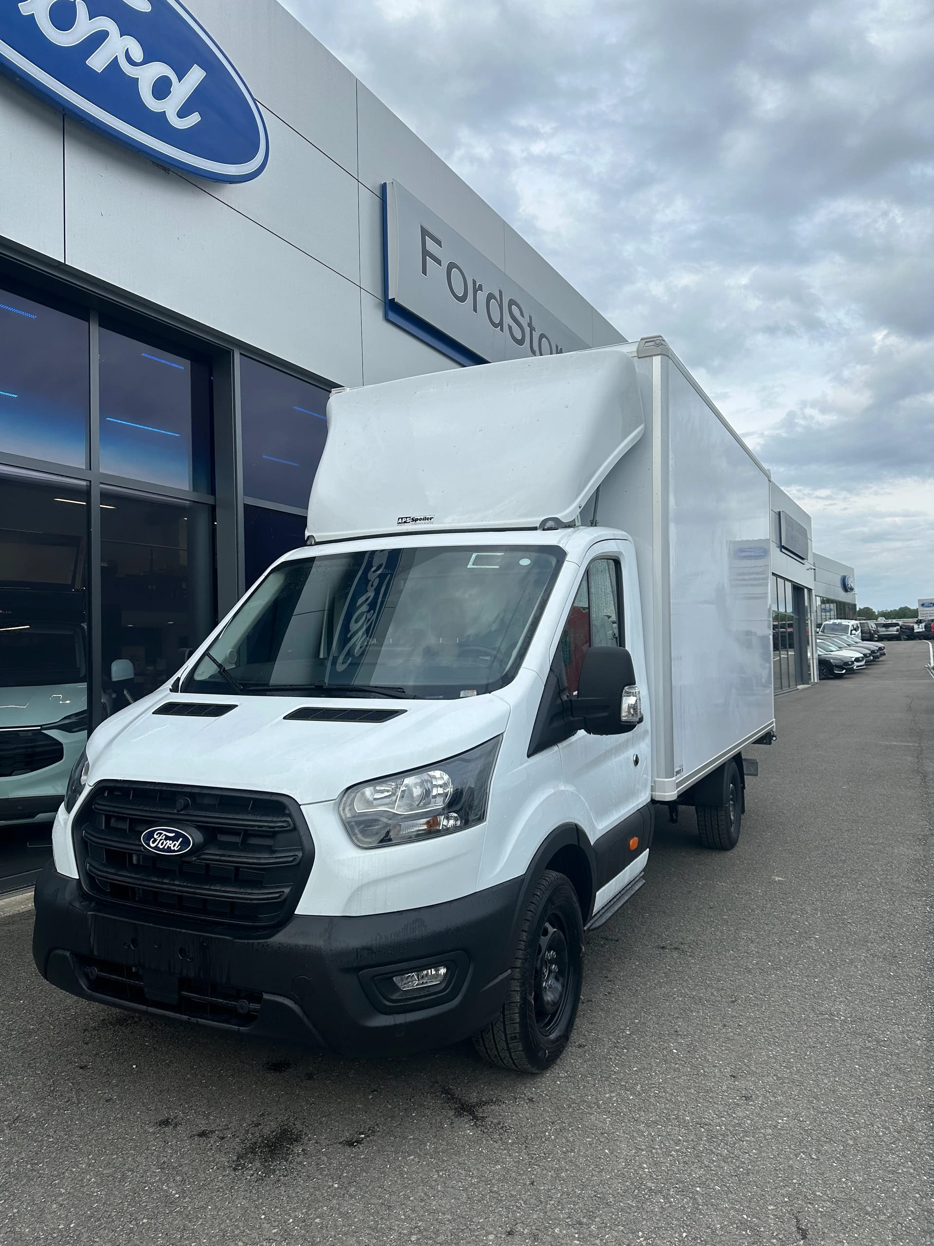 FORD Transit cab.-ch. 350 L4 2.0 Ec Trend/165CV/HD/Aut.-image-1
