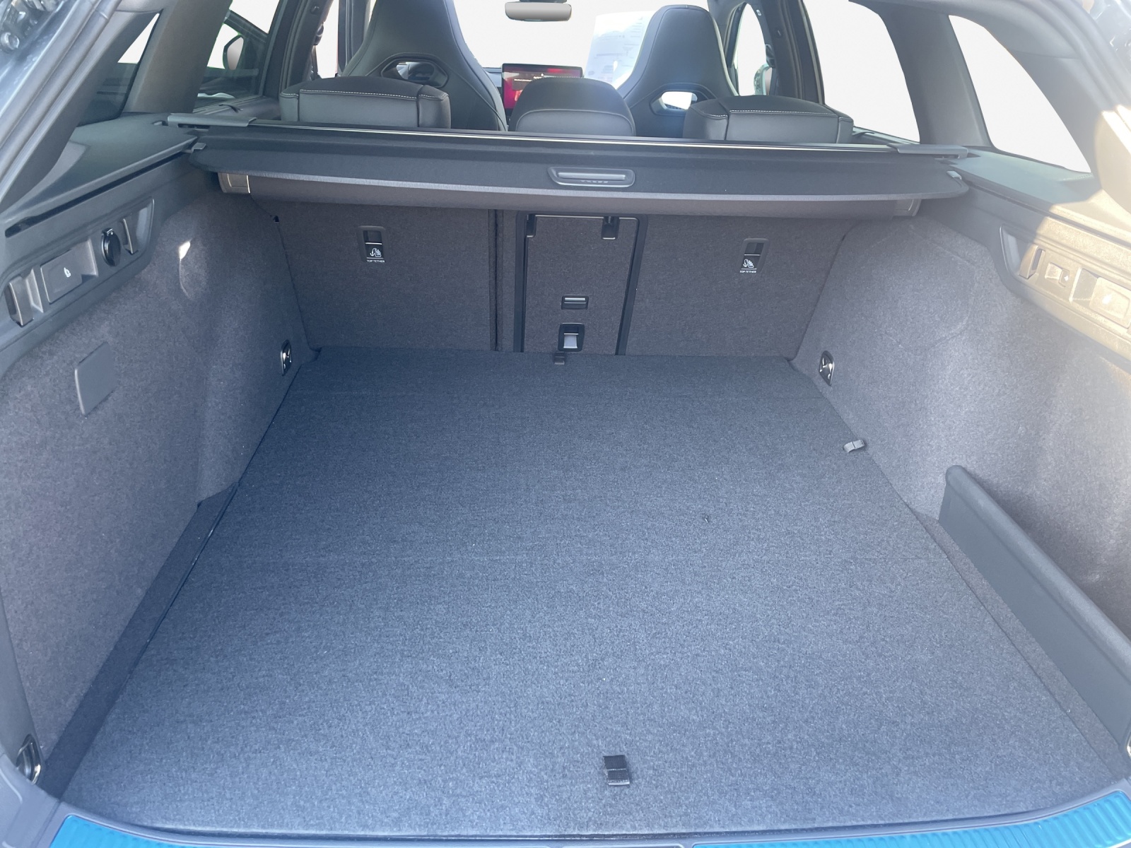 SKODA Superb Combi 1.5 TSI PHEV Sportline DSG-image-12