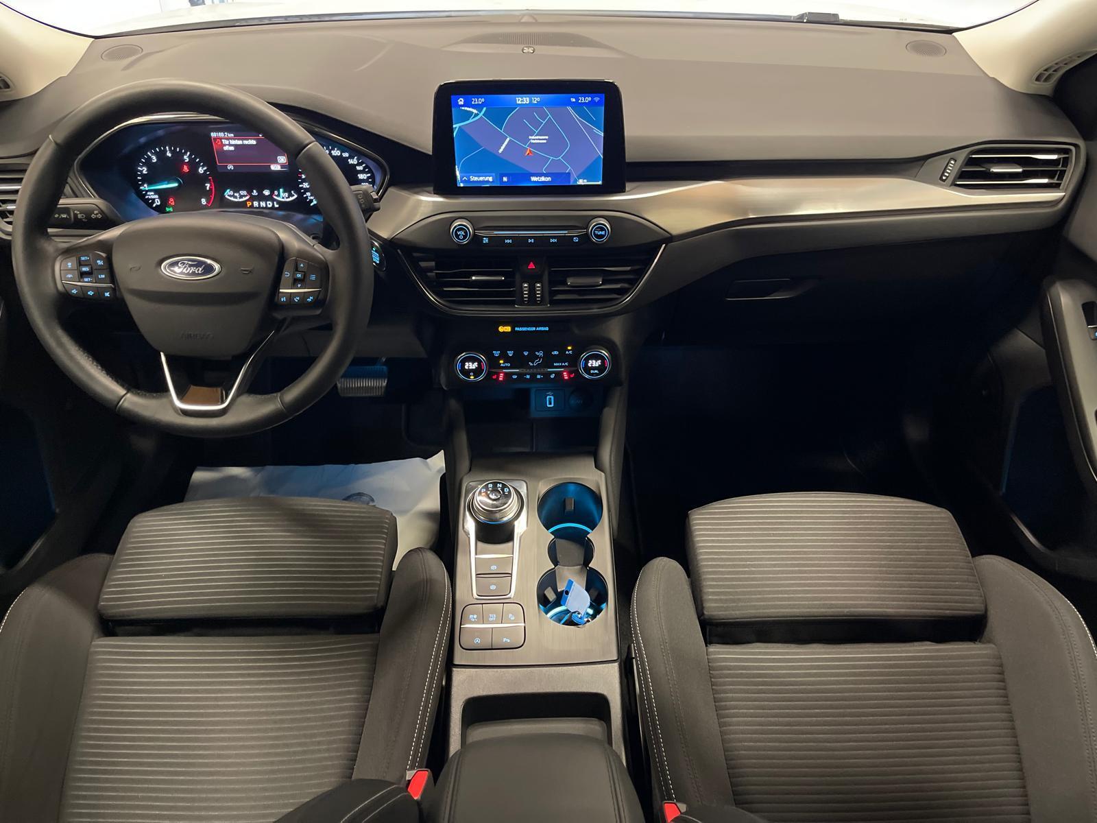 FORD Focus 1.5i EcoB SCTi 150 Titanium-image-13