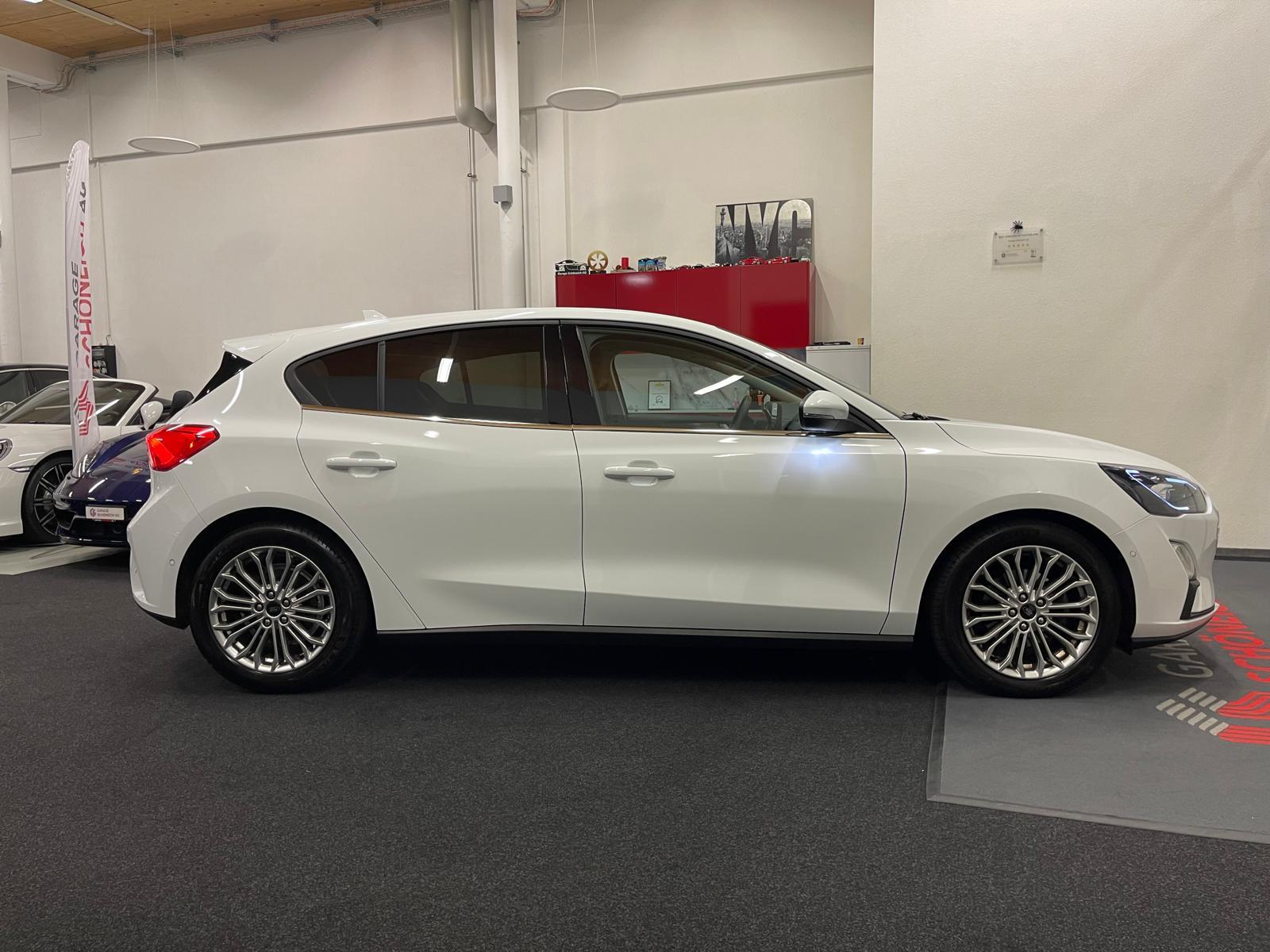 FORD Focus 1.5i EcoB SCTi 150 Titanium-image-3