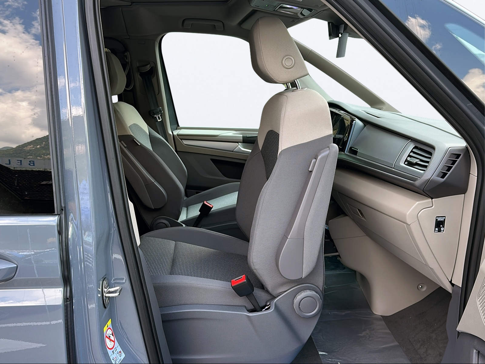 VW California 2.0 TDI Beach Camper Liberty-image-15