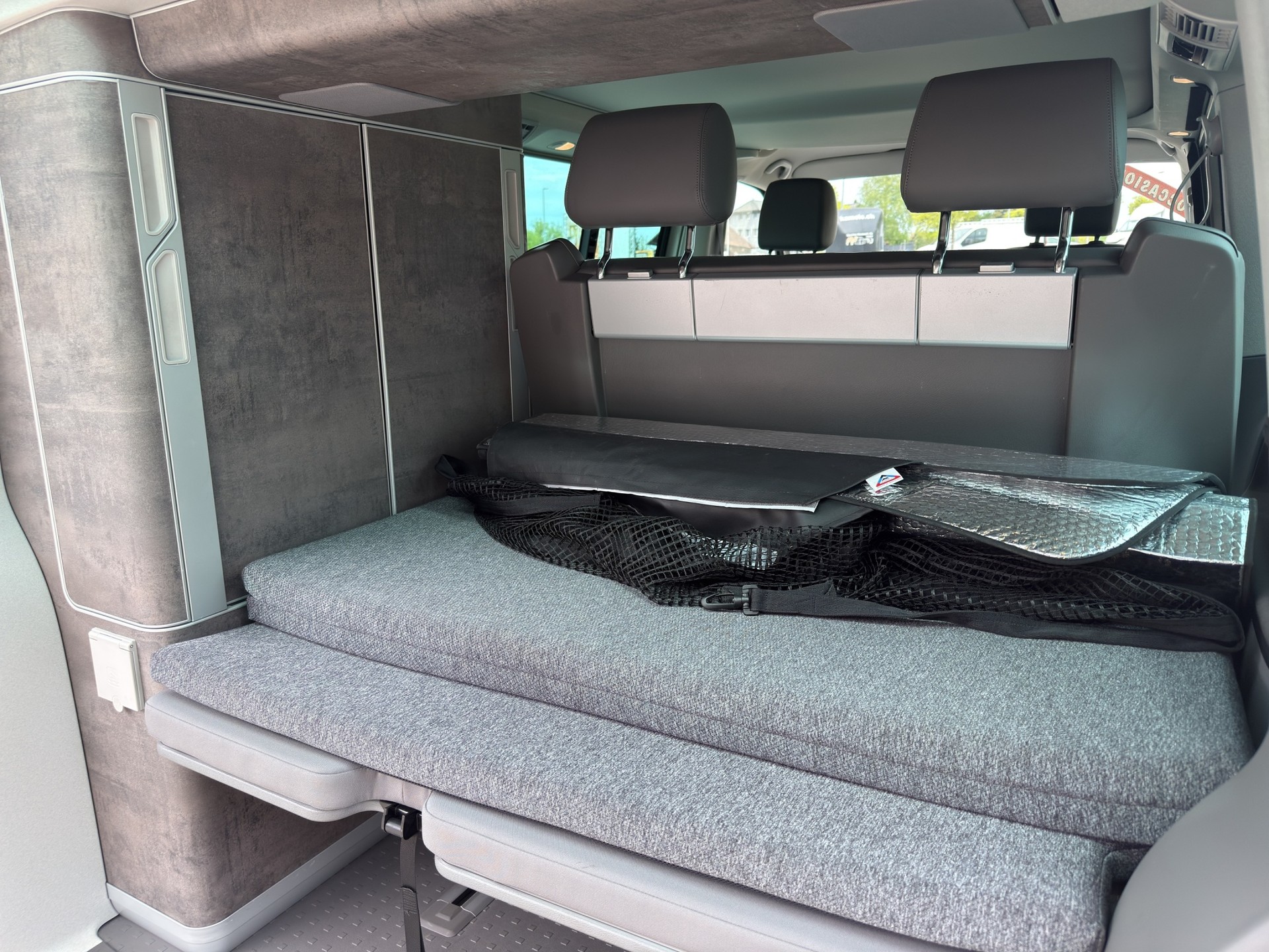 VW T6.1 California 2.0 TDI Ocean Bully-image-22