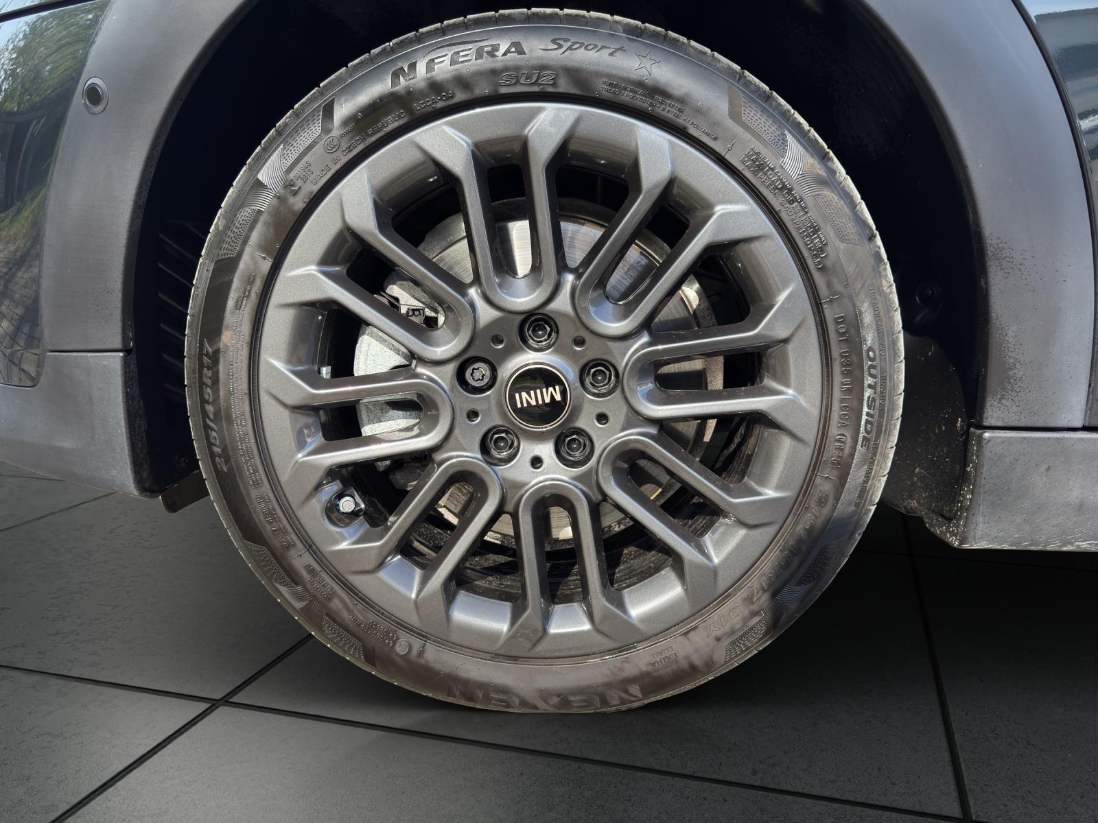 MINI F66 1.5i Cooper C Paket XS-image-8