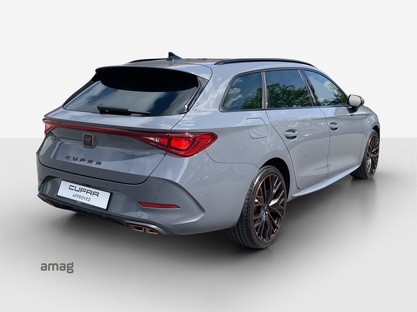 CUPRA LEON ST 1.4 e-HYBRID pHEV DSG-image-4