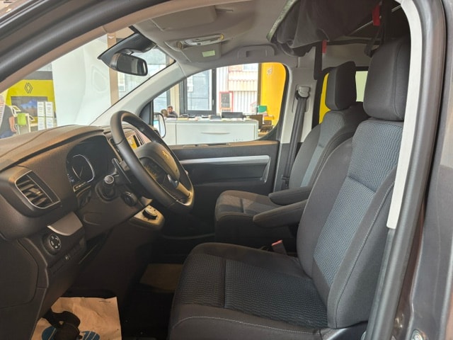 PEUGEOT PANAMA U10+ TRAVELLER 180CV EAT8-image-19