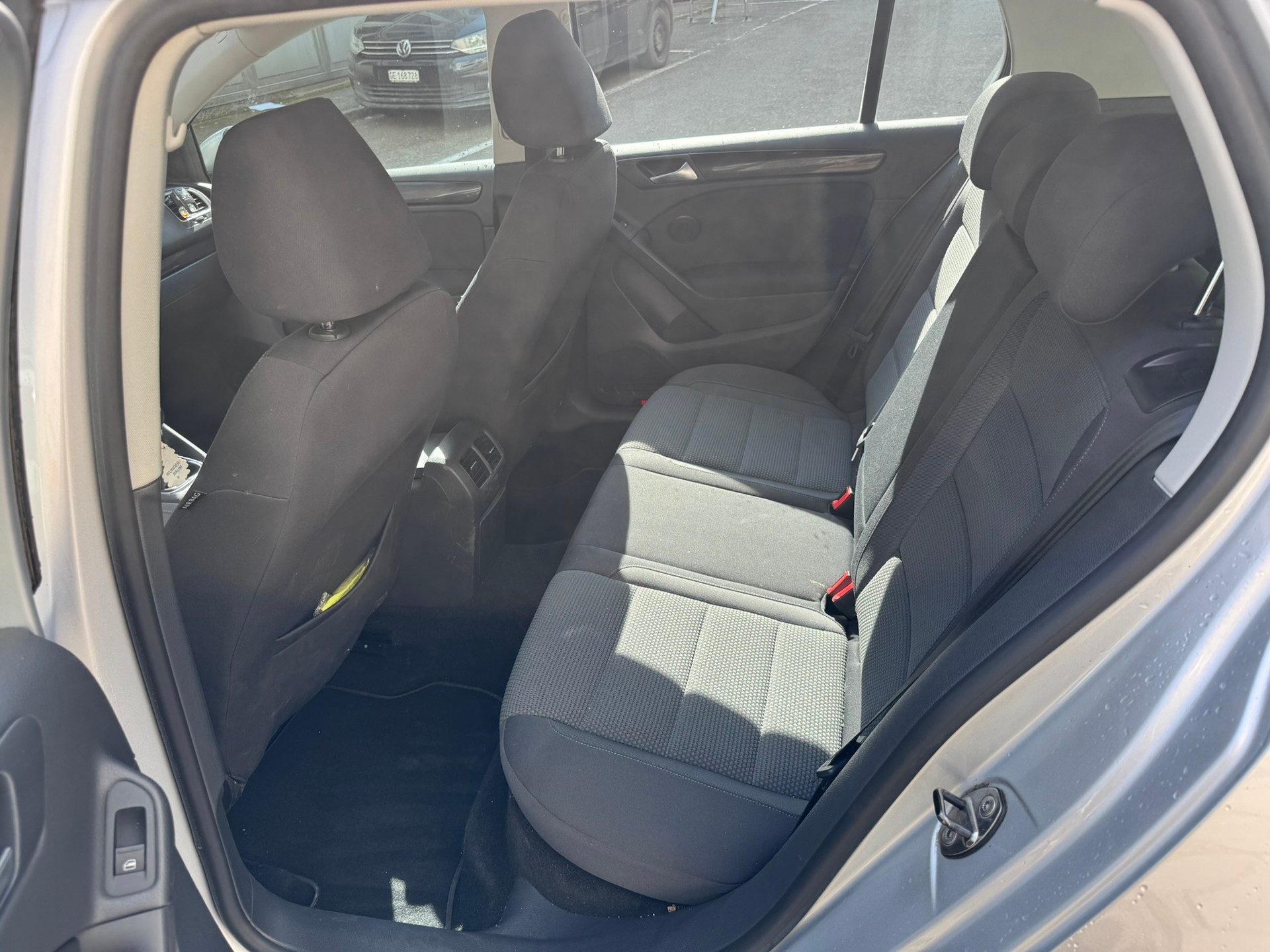 VW Golf 1.2 TSI BlueMotion Technology Team-image-8