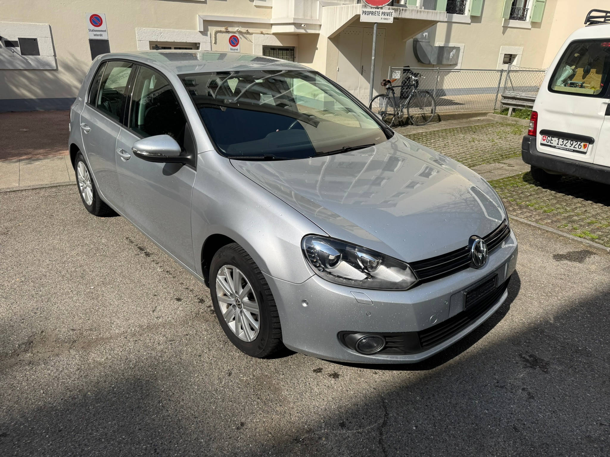 Car photo