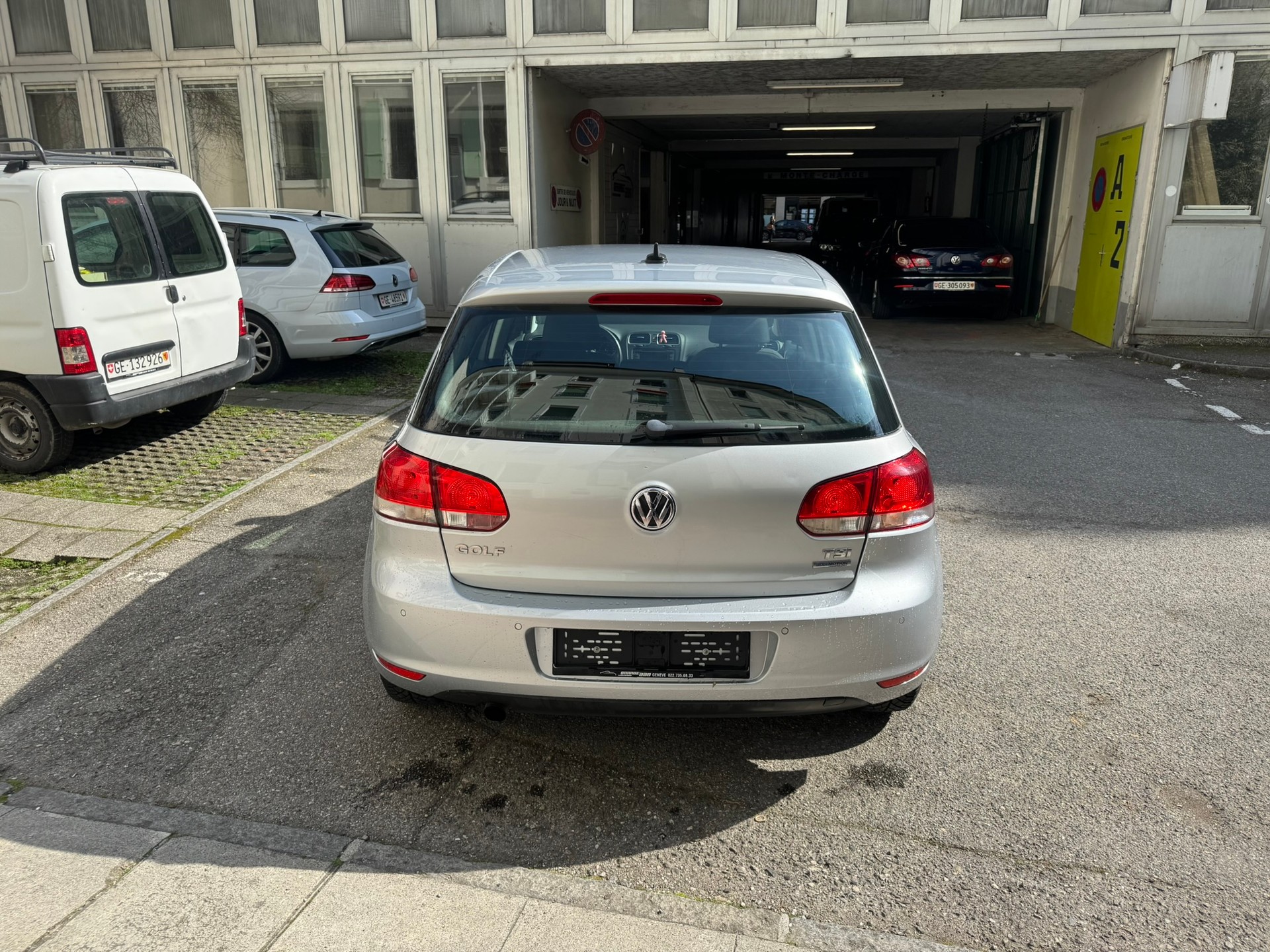 VW Golf 1.2 TSI BlueMotion Technology Team-image-5