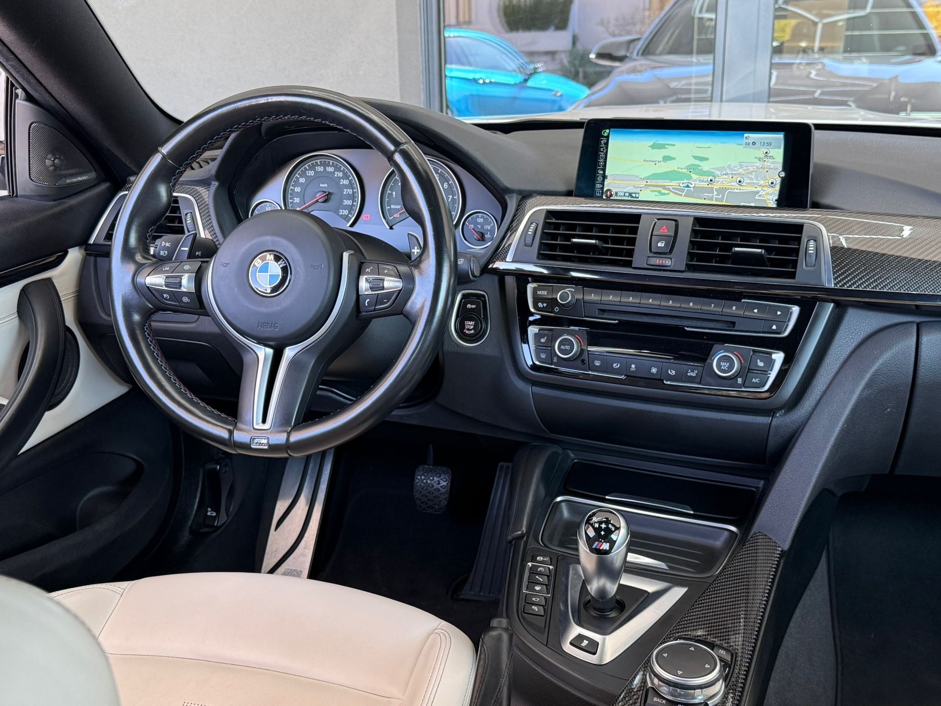 BMW M4 Coupé DKG *CH-Fahrzeug* *Original Zustand* *Frisch ab MFK*-image-25