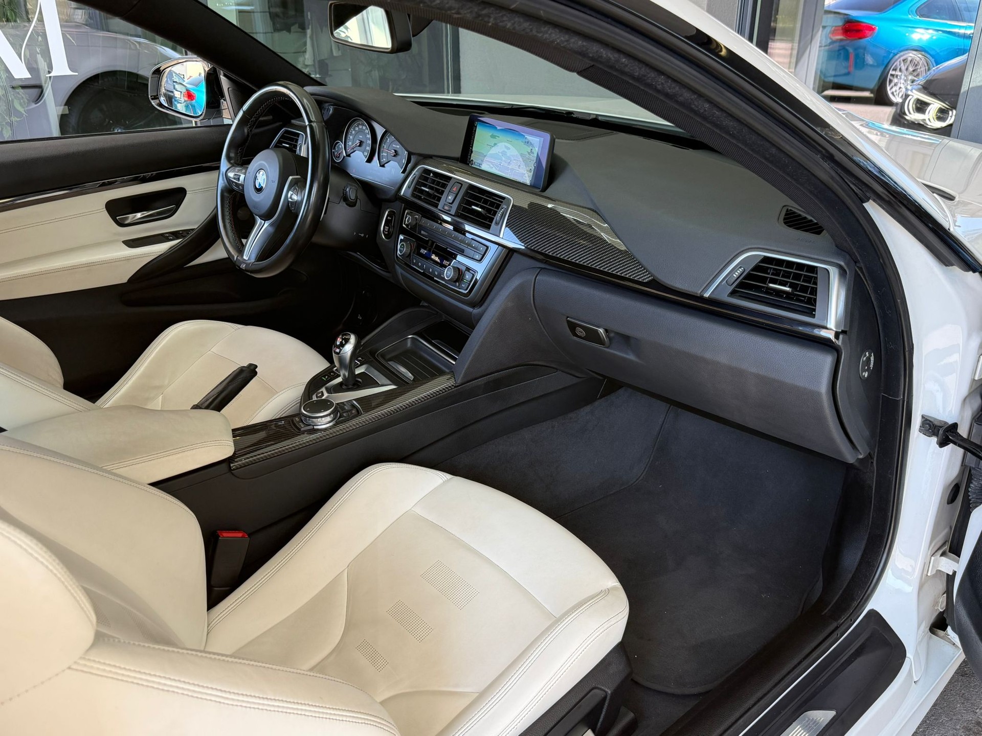 BMW M4 Coupé DKG *CH-Fahrzeug* *Original Zustand* *Frisch ab MFK*-image-15