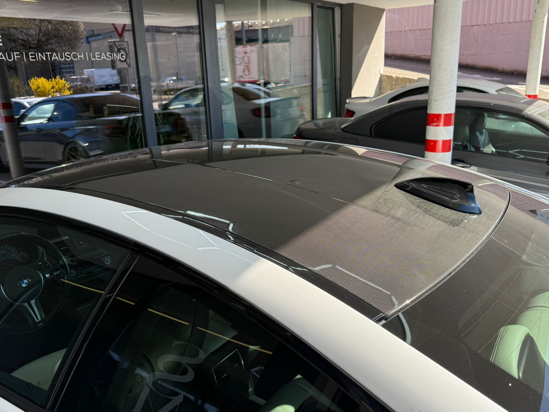 BMW M4 Coupé DKG *CH-Fahrzeug* *Original Zustand* *Frisch ab MFK*-image-12