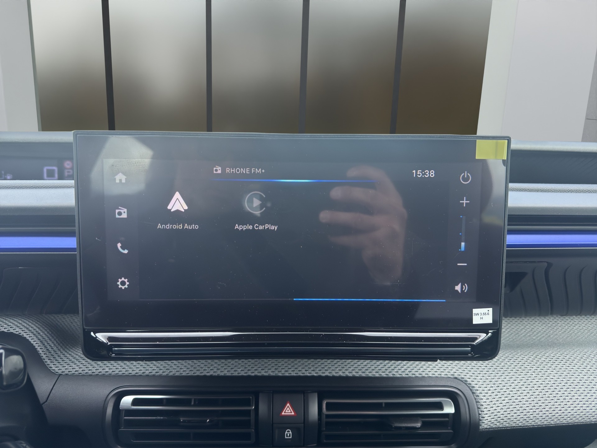 CITROEN C3 1.2 Hybrid Tonic-image-17
