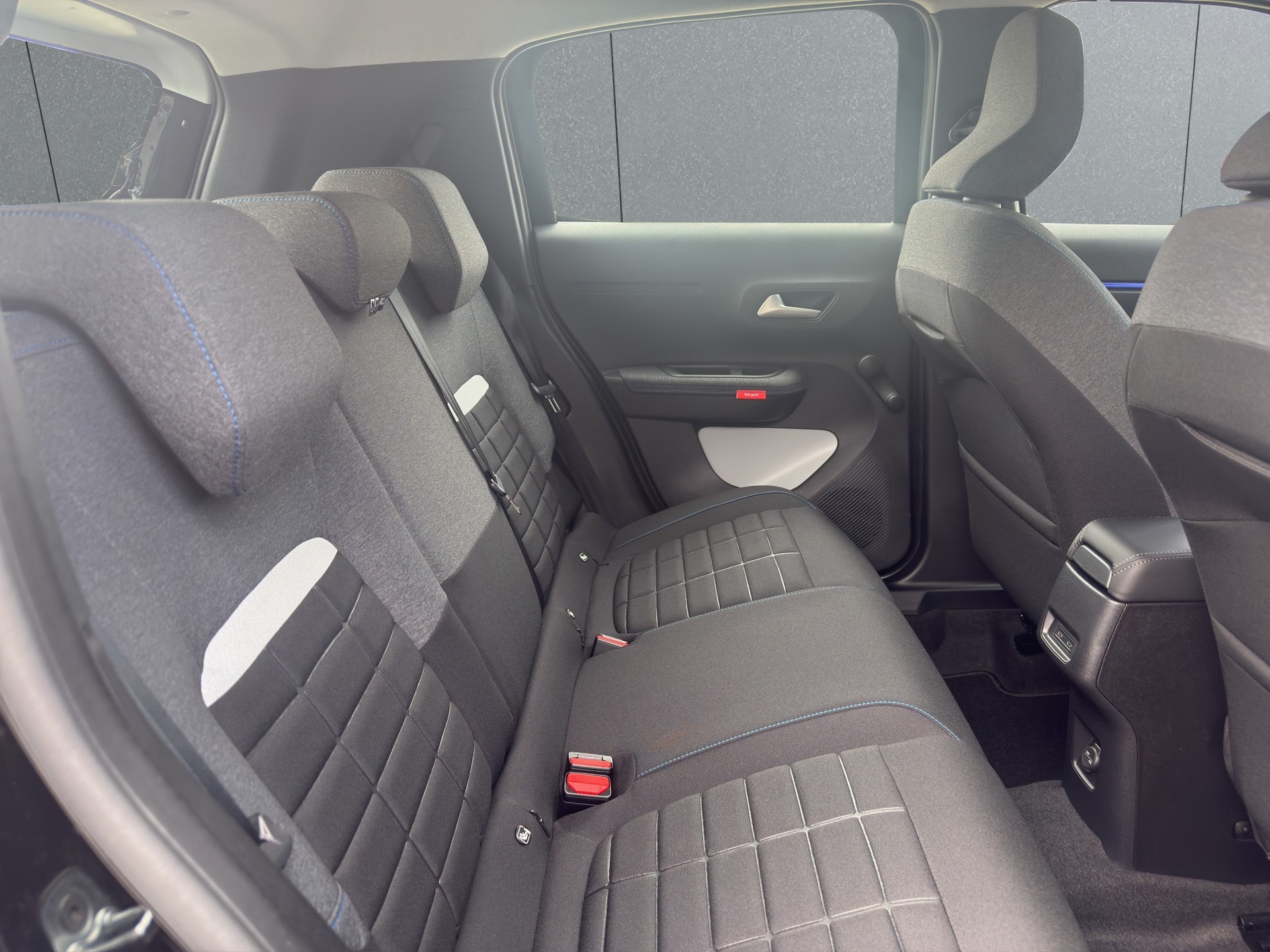 CITROEN C3 1.2 Hybrid Tonic-image-15