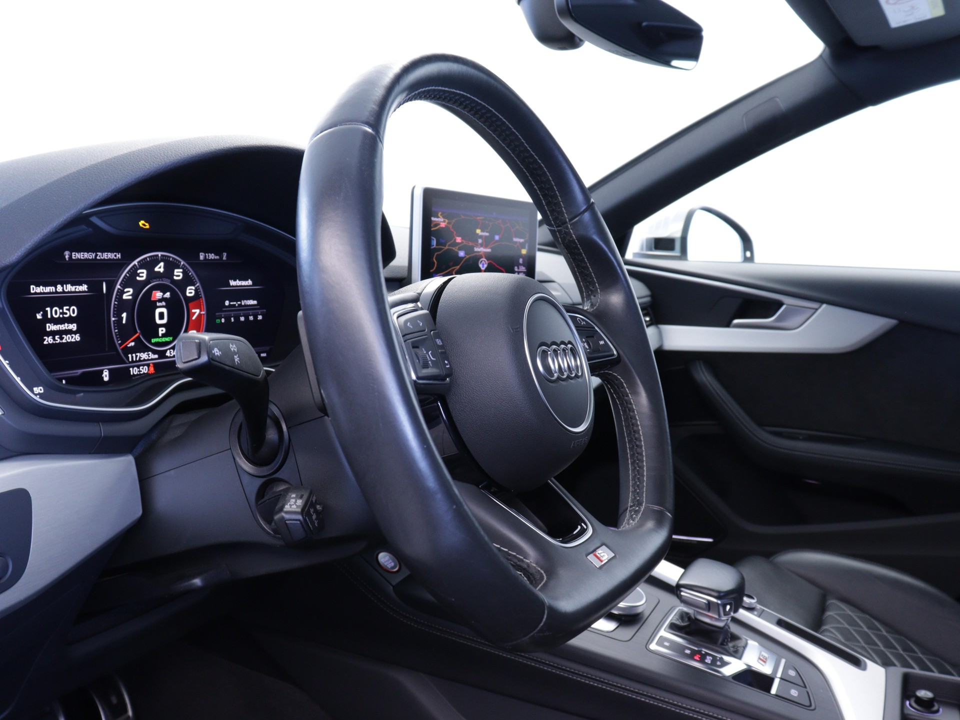 AUDI S4 Avant 3.0 V6 TFSI quattro S-Tronic-image-6