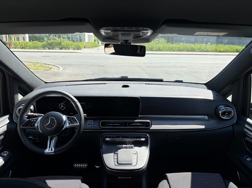 MERCEDES-BENZ V 250 d TREND Lang 4MATIC-image-18
