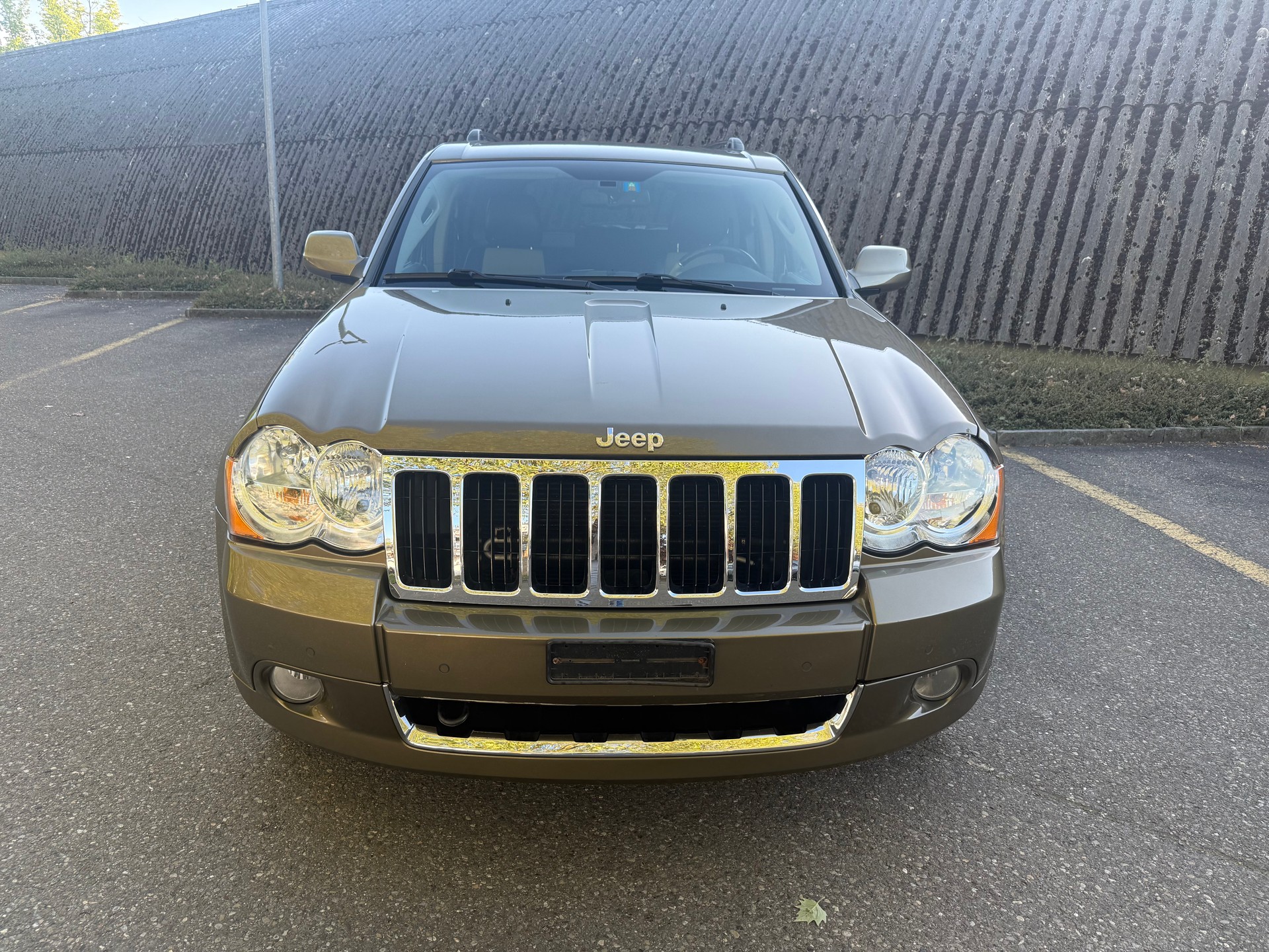 JEEP Grand Cherokee 4.7 Overland Automatic-image-2