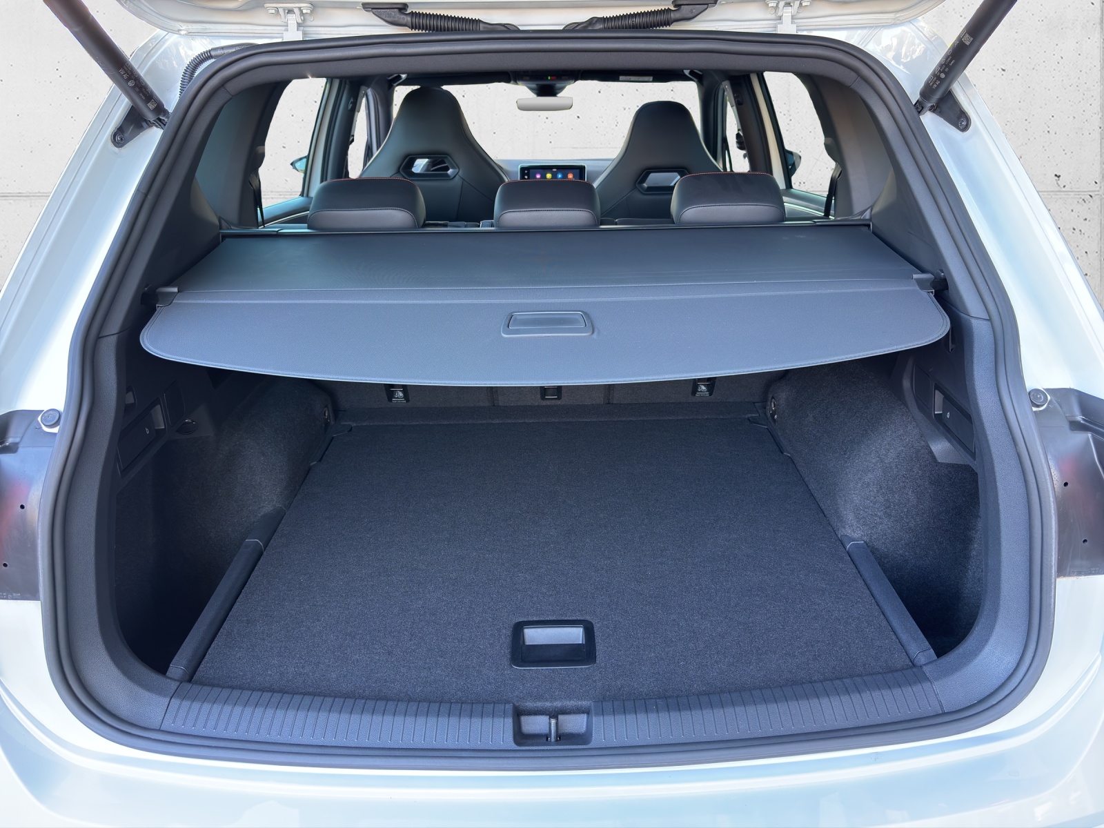 SEAT Tarraco 2.0 TSI 4Drive FR mit AHK & Panorama-Ausstell-/Schiebedach-image-7
